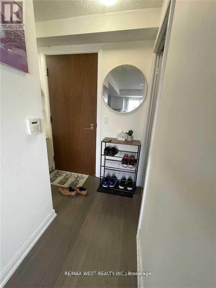 1008 - 255 Village Green Square, Toronto, Ontario  M1S 0L7 - Photo 15 - E12589890