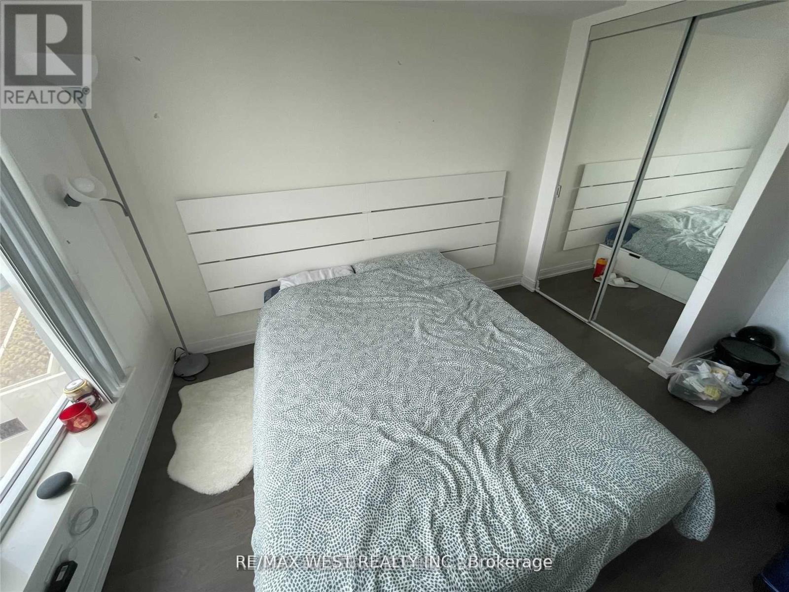 1008 - 255 Village Green Square, Toronto, Ontario  M1S 0L7 - Photo 16 - E12589890