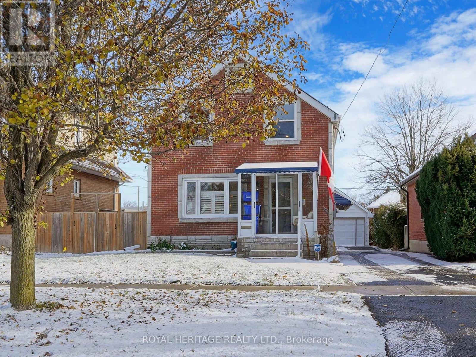 651 Somerville Avenue, Oshawa, Ontario  L1G 4J2 - Photo 2 - E12589920