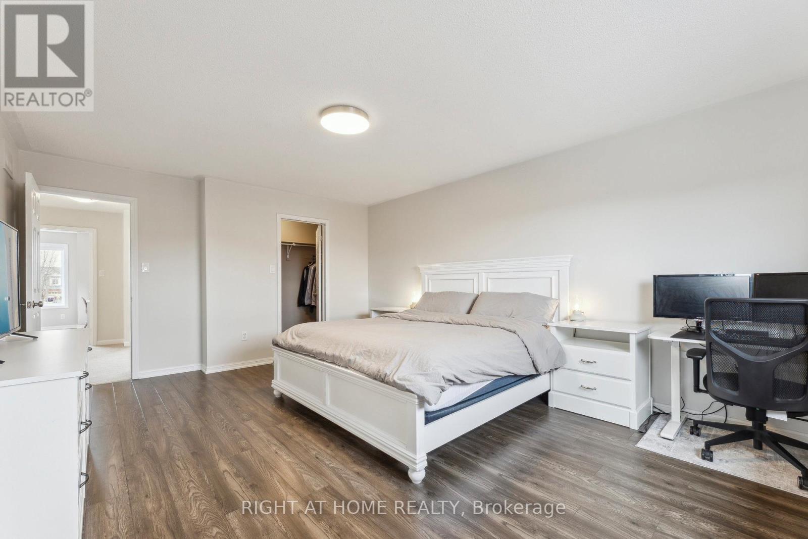 92 Longueuil Place, Whitby, Ontario  L1R 3H1 - Photo 21 - E12589970