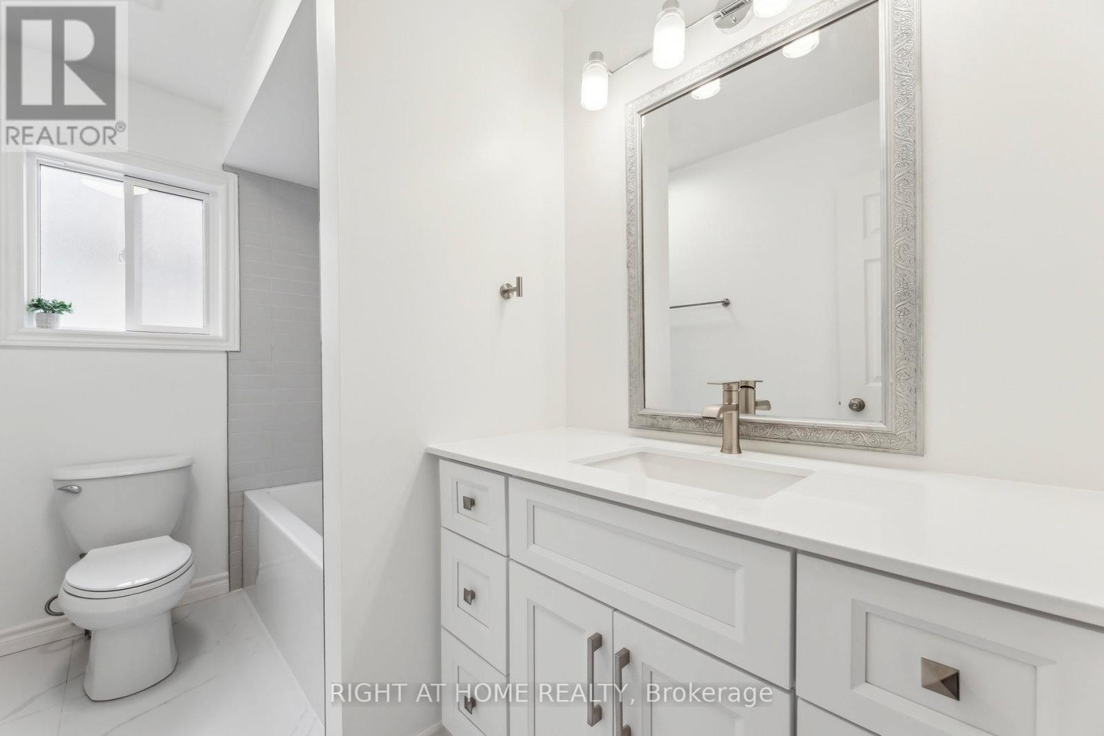 92 Longueuil Place, Whitby, Ontario  L1R 3H1 - Photo 31 - E12589970