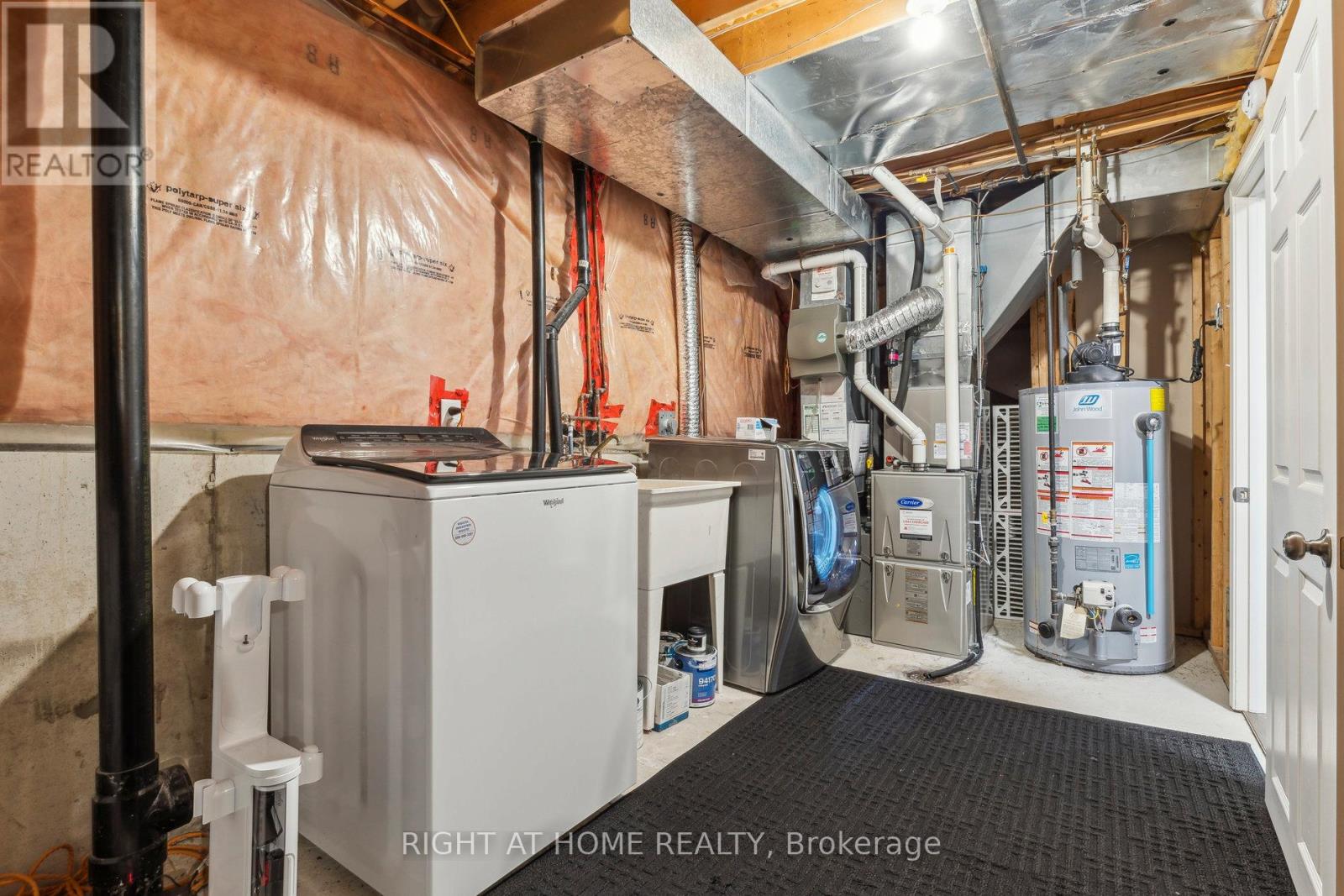 92 Longueuil Place, Whitby, Ontario  L1R 3H1 - Photo 41 - E12589970