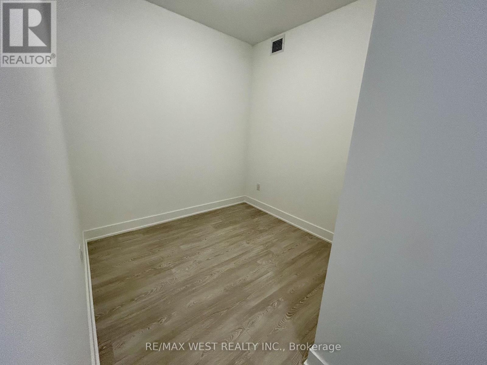 1831 - 2545 Simcoe Street N, Oshawa, Ontario  L1L 0W3 - Photo 15 - E12589986