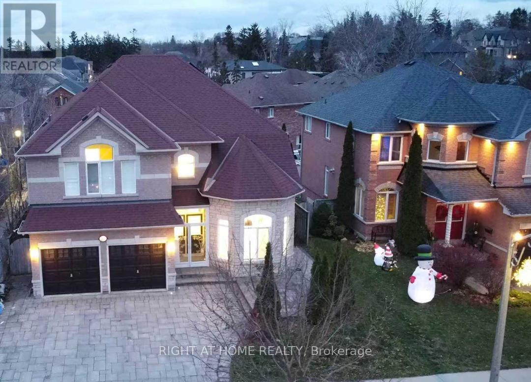 861 STROUDS LANE, Pickering, Ontario