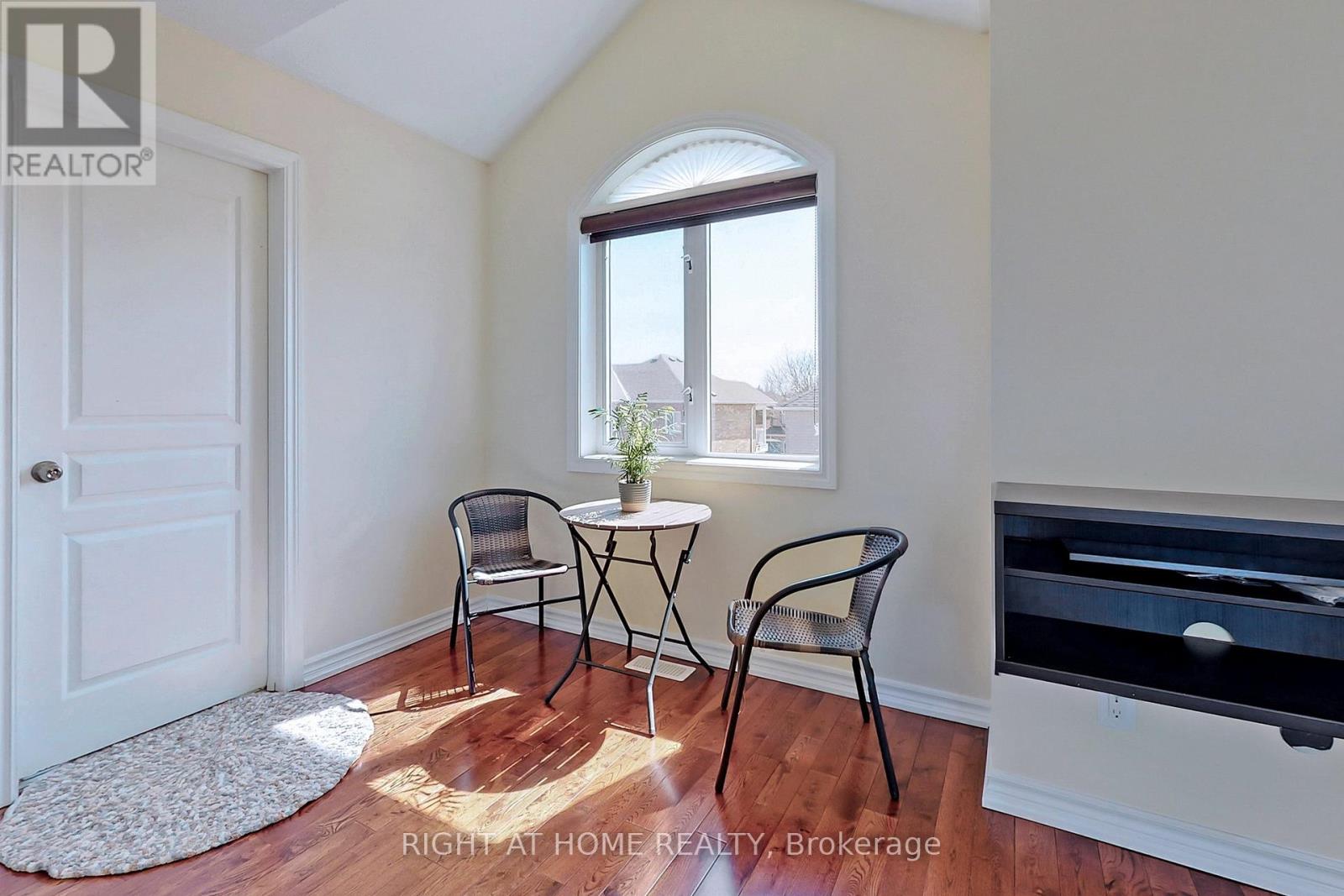 861 Strouds Lane, Pickering, Ontario  L1V 7G1 - Photo 25 - E12589992