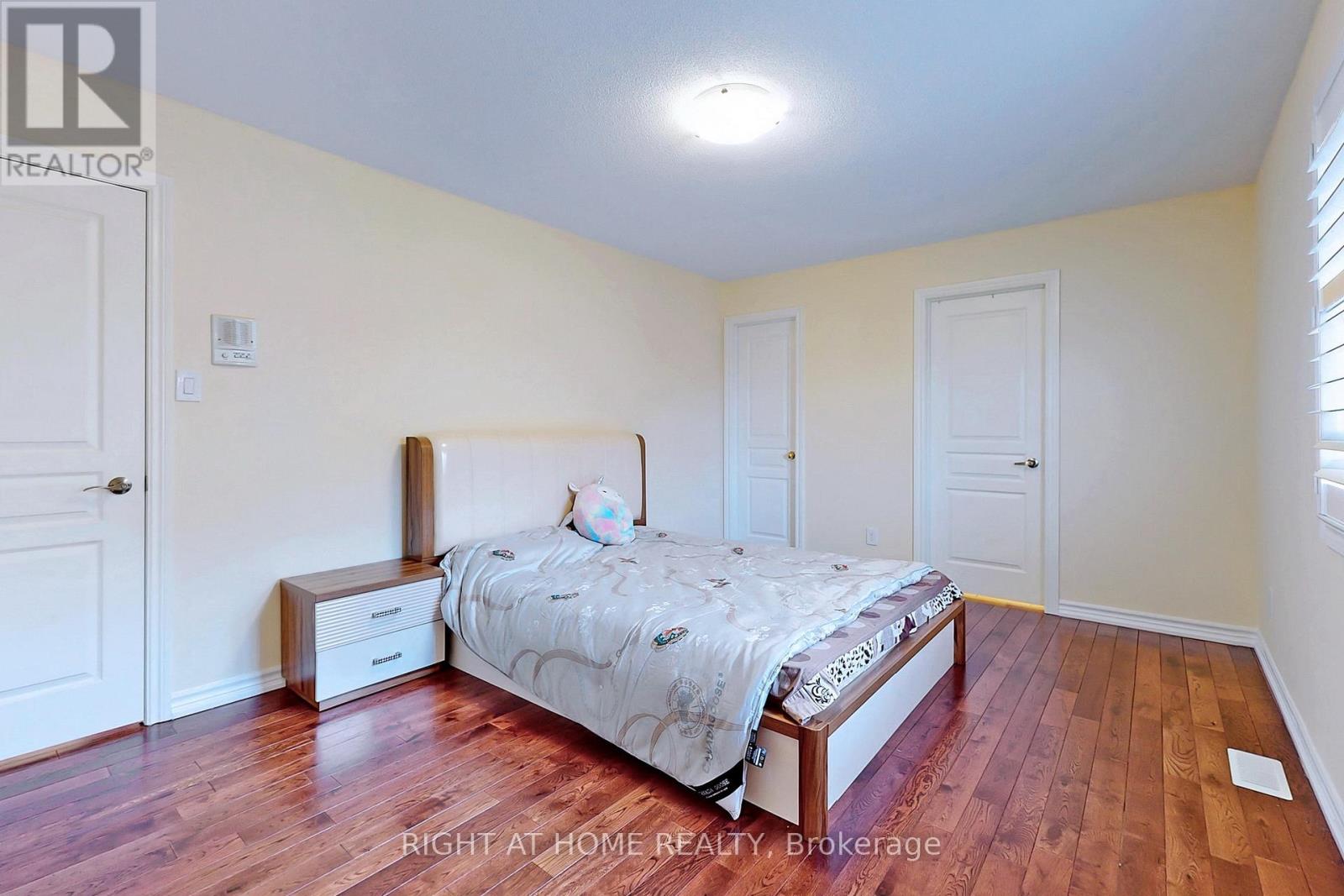 861 Strouds Lane, Pickering, Ontario  L1V 7G1 - Photo 36 - E12589992