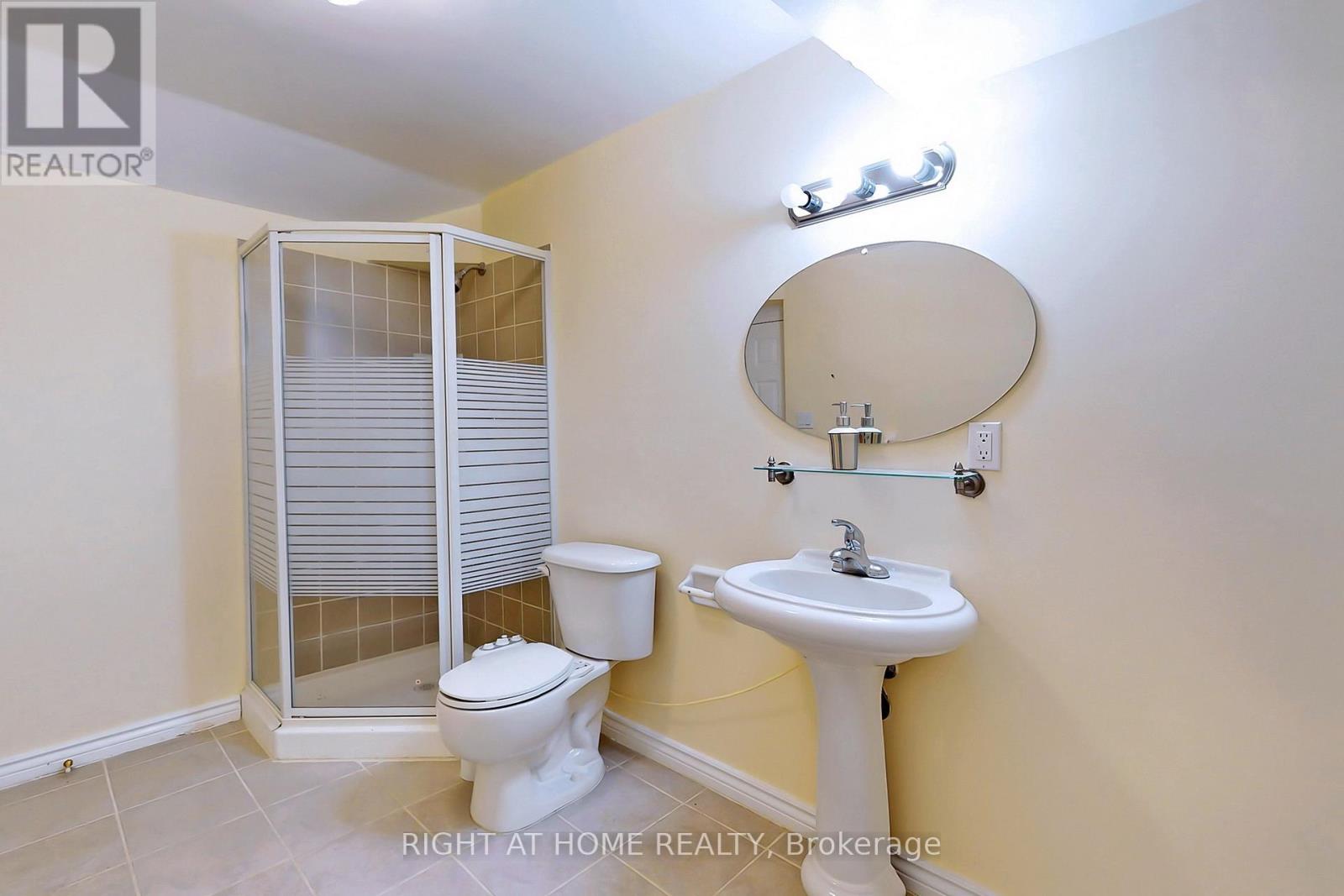 861 Strouds Lane, Pickering, Ontario  L1V 7G1 - Photo 45 - E12589992