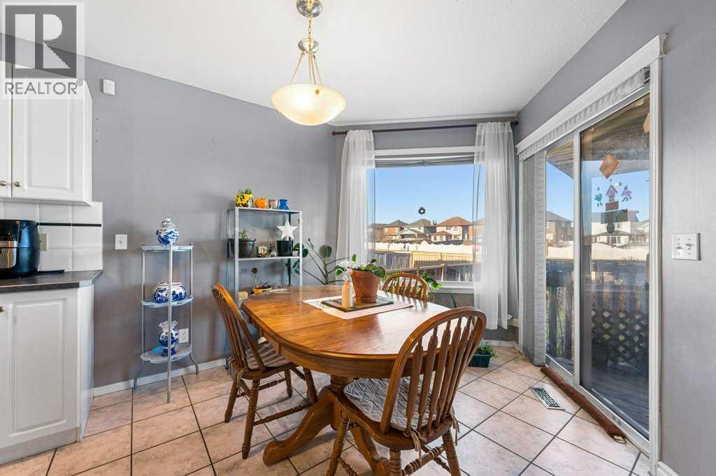 149 Martinvalley Crescent Ne, Calgary, Alberta  T3J 4L7 - Photo 11 - A2269492