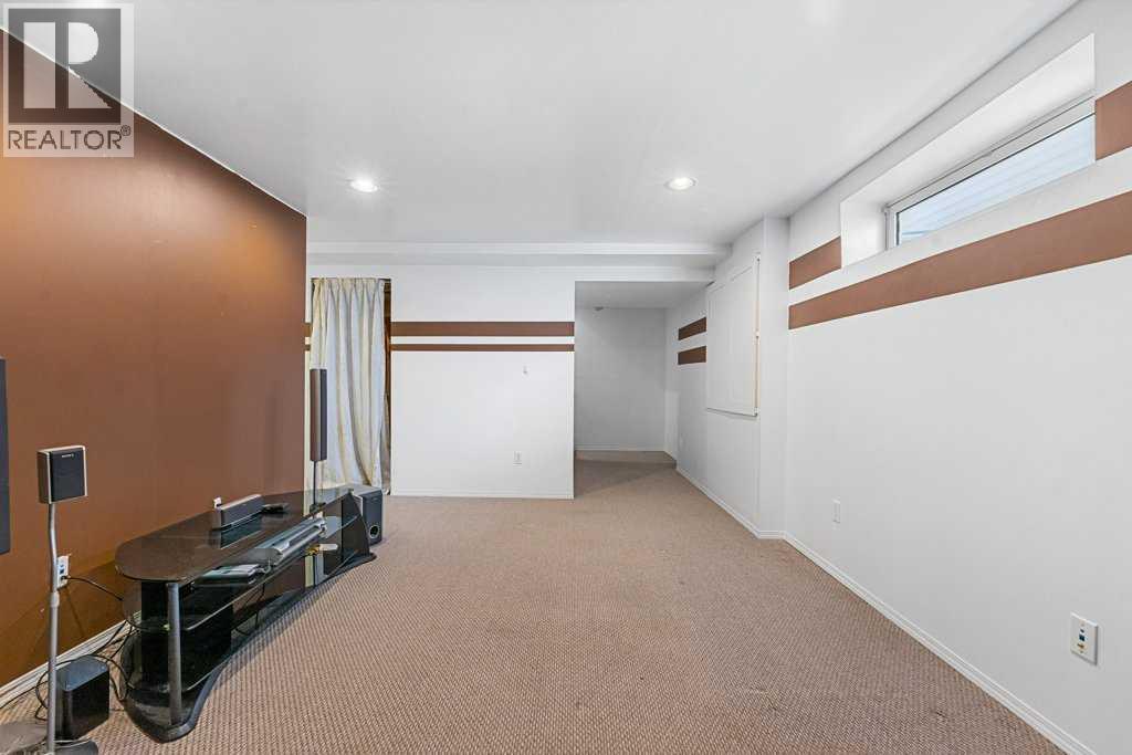 149 Martinvalley Crescent Ne, Calgary, Alberta  T3J 4L7 - Photo 32 - A2269492