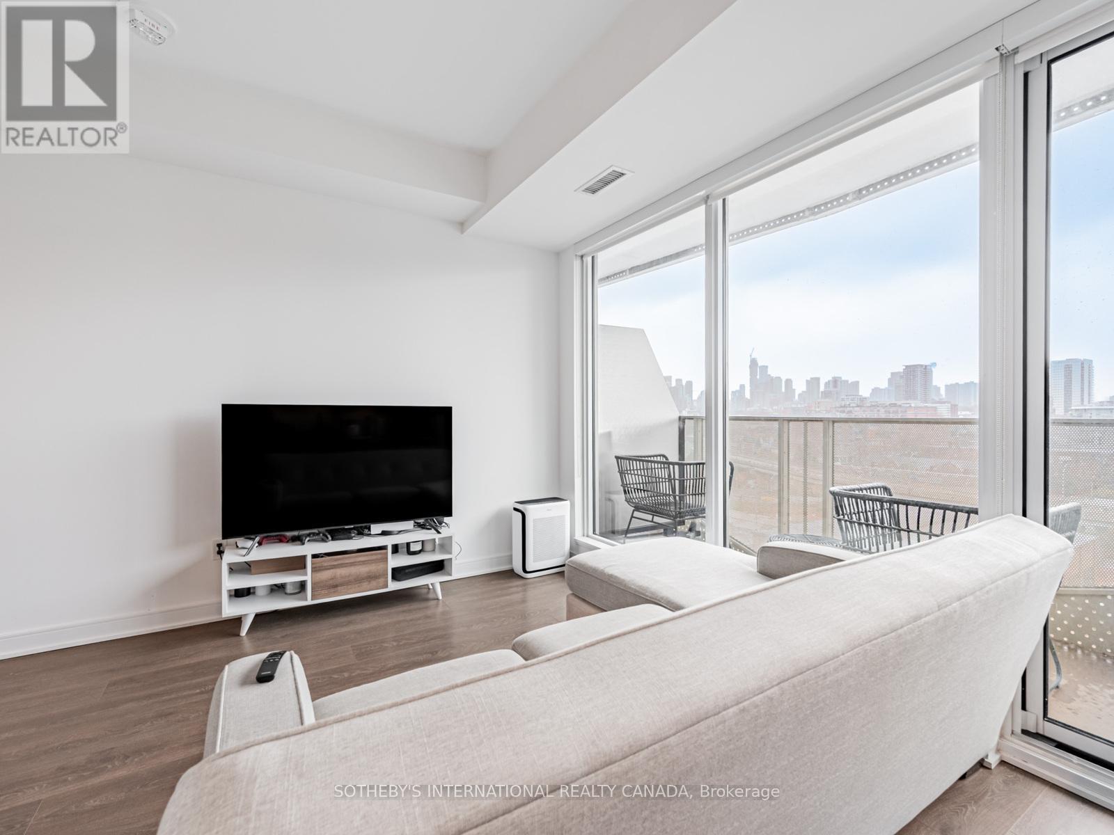 1018 - 60 Tannery Road, Toronto, Ontario  M5A 0S8 - Photo 12 - C12585522