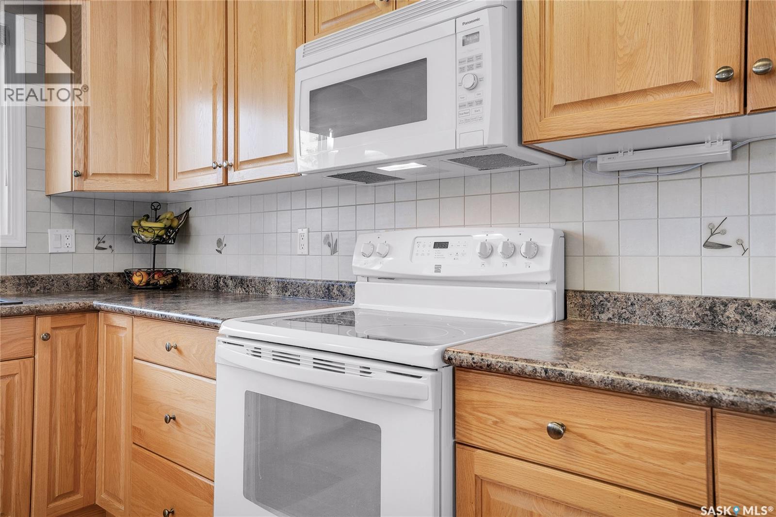 344 Russell Road, Saskatoon, Saskatchewan  S7K 6P2 - Photo 14 - SK025003