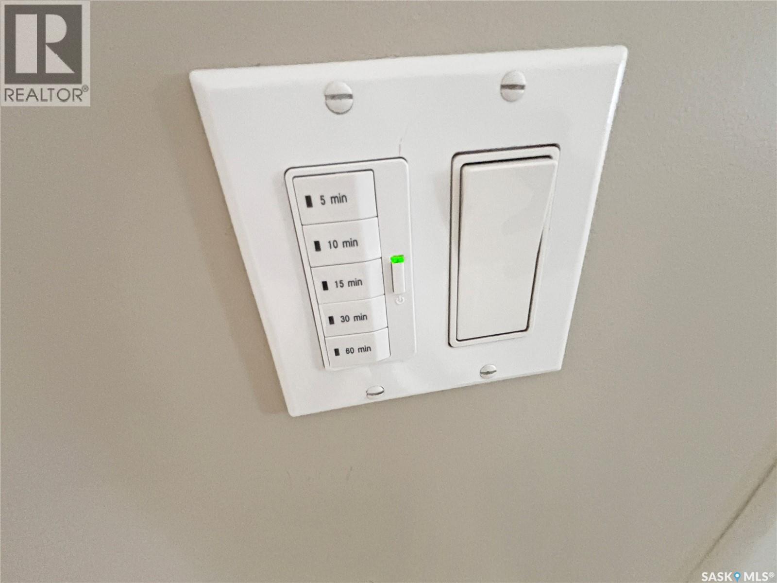 1030 M Avenue S, Saskatoon, Saskatchewan  S7M 2L9 - Photo 19 - SK024997