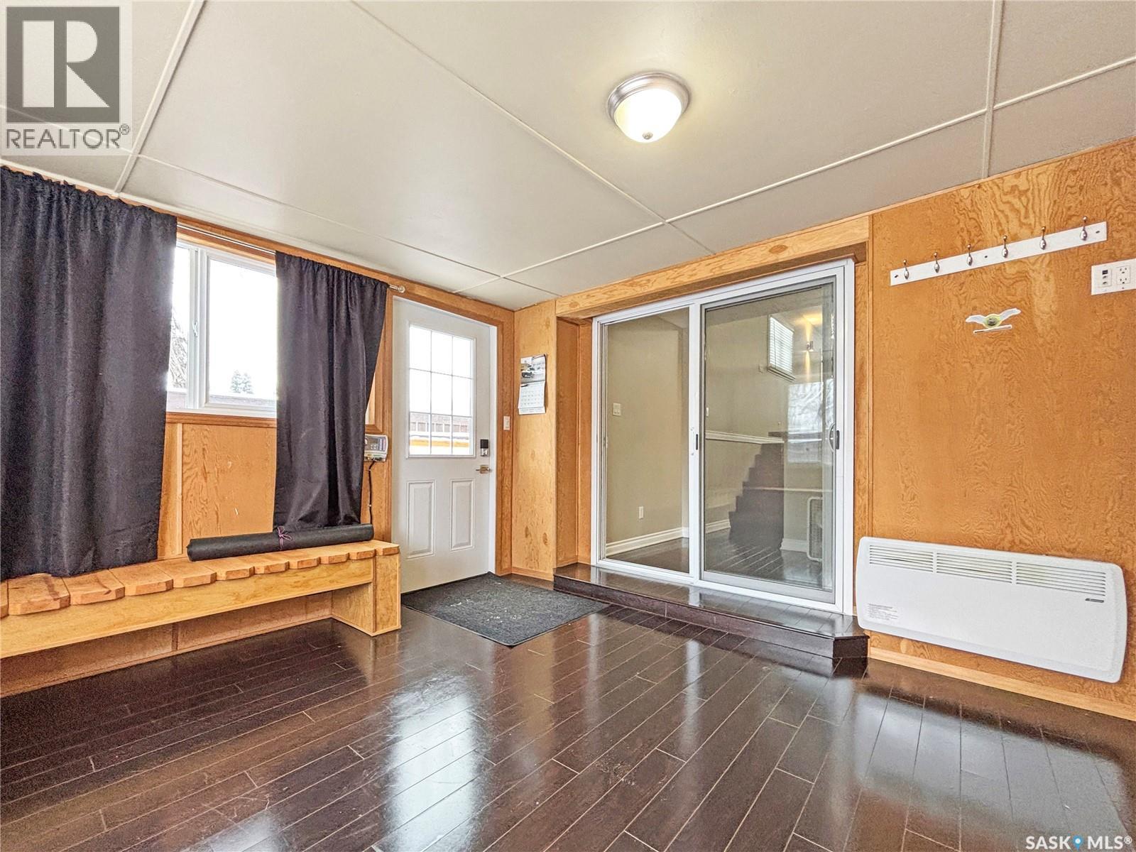 1030 M Avenue S, Saskatoon, Saskatchewan  S7M 2L9 - Photo 23 - SK024997