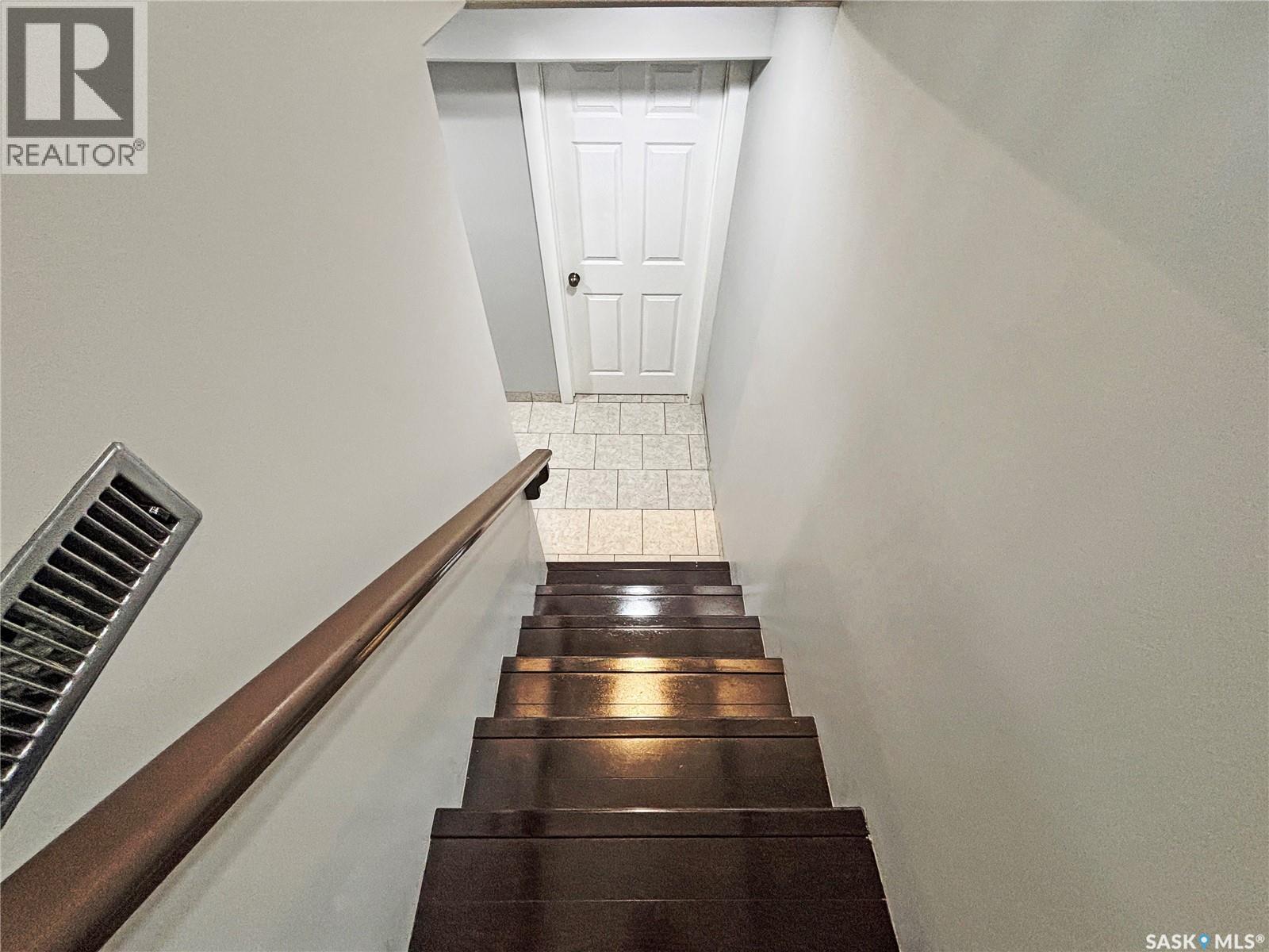 1030 M Avenue S, Saskatoon, Saskatchewan  S7M 2L9 - Photo 24 - SK024997