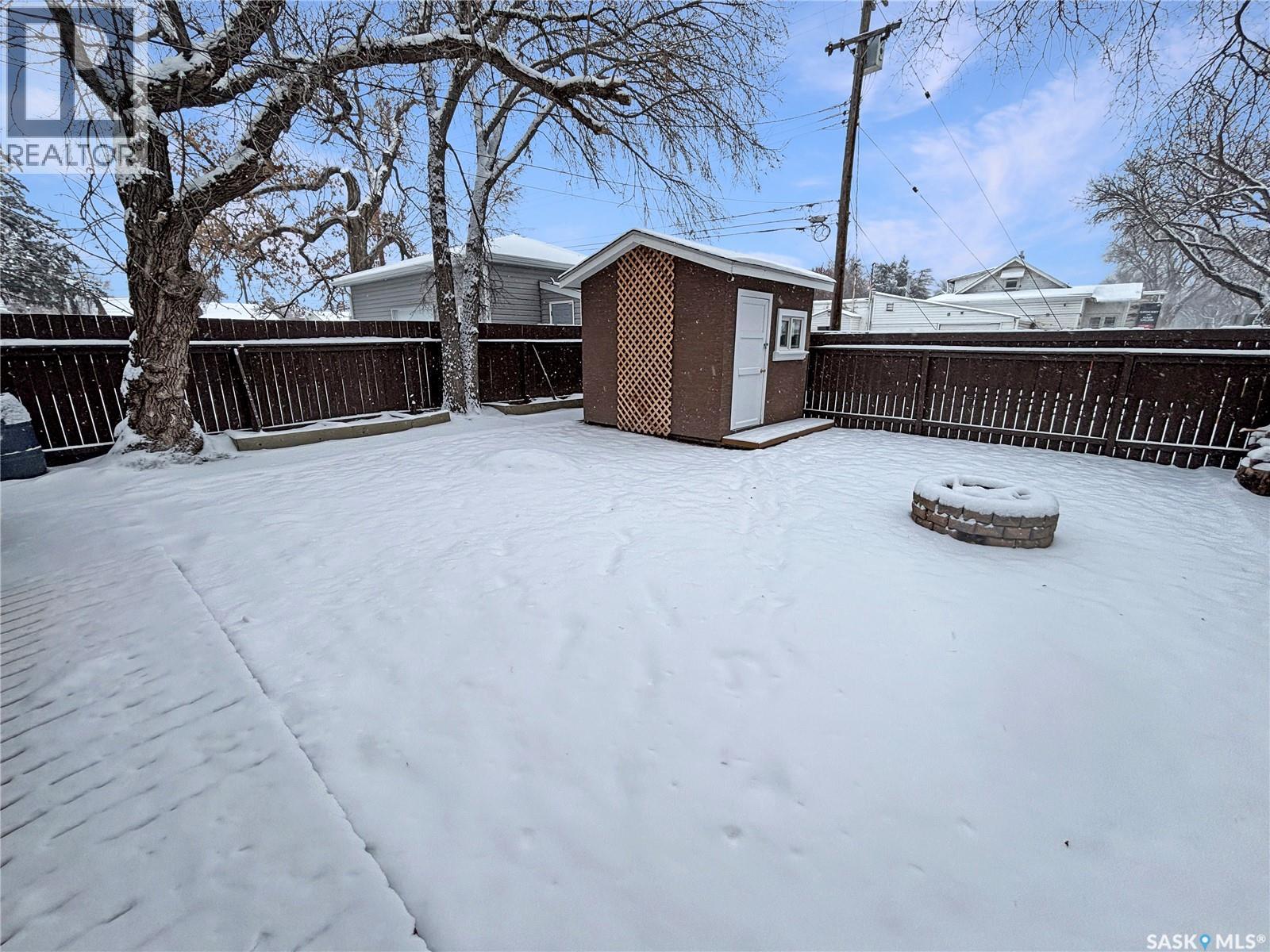 1030 M Avenue S, Saskatoon, Saskatchewan  S7M 2L9 - Photo 37 - SK024997