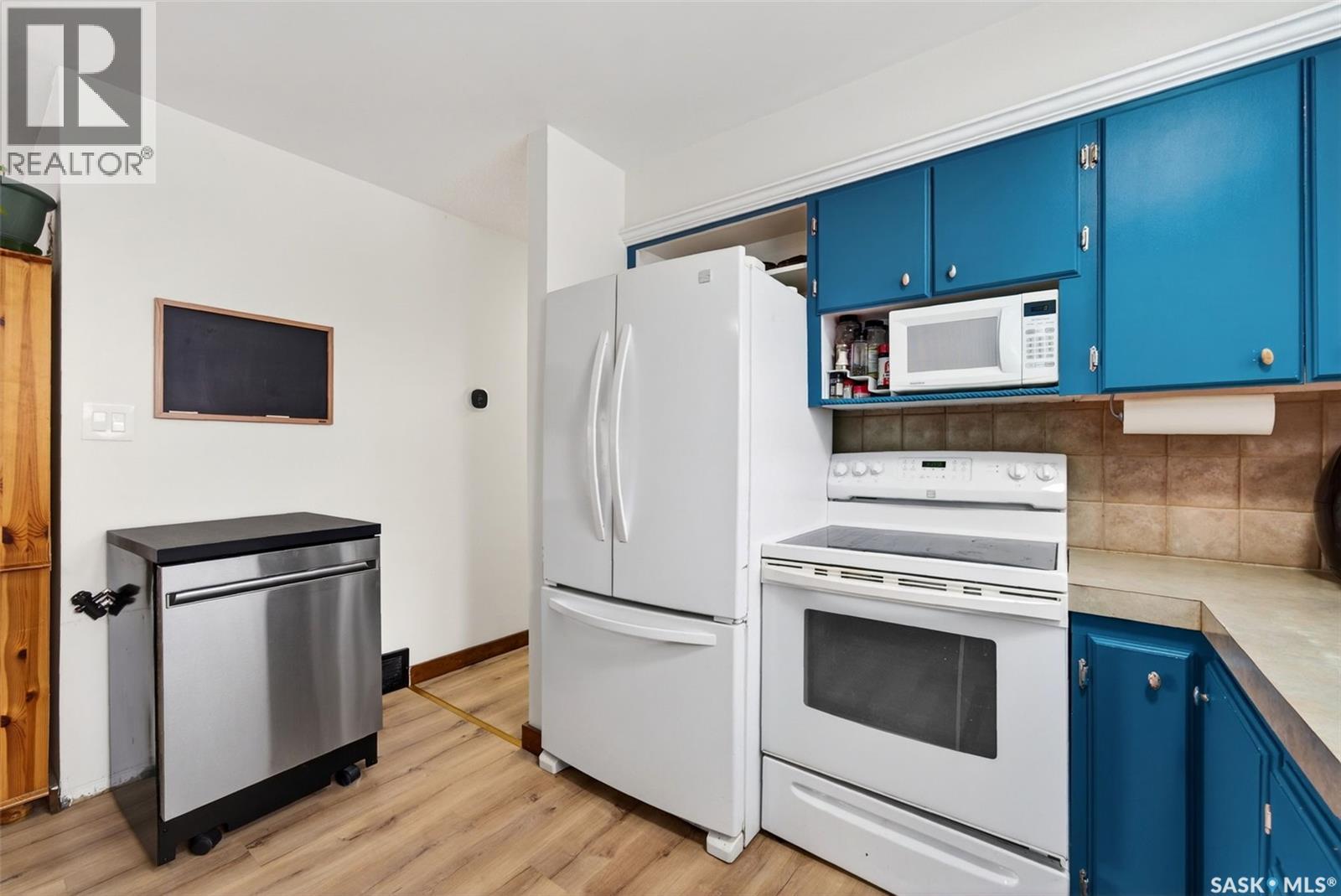 117 3rd Street, Drinkwater, Saskatchewan  S0H 1G0 - Photo 9 - SK024976