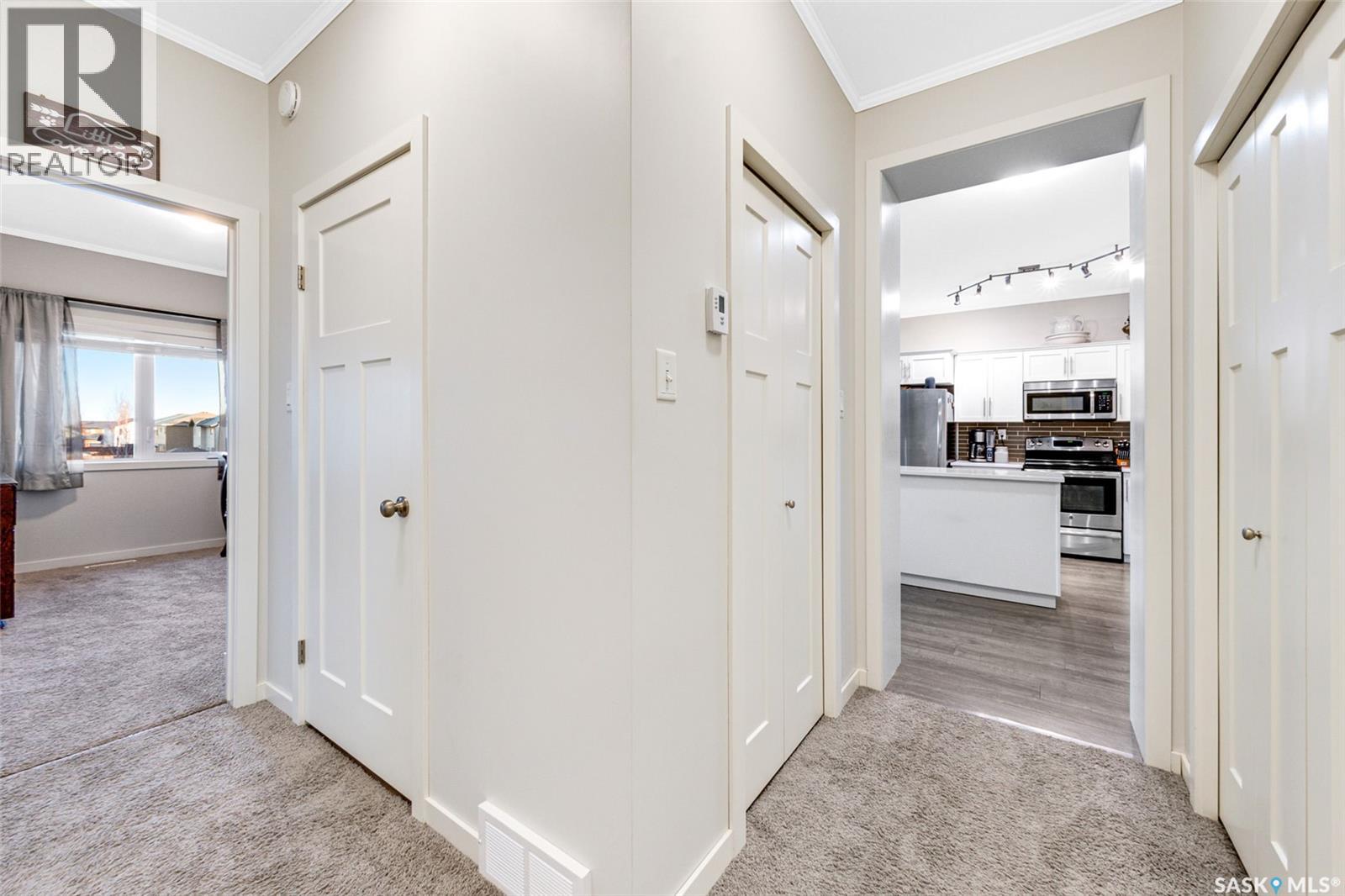 203 545 Hassard Close, Saskatoon, Saskatchewan  S7L 6V3 - Photo 9 - SK024974