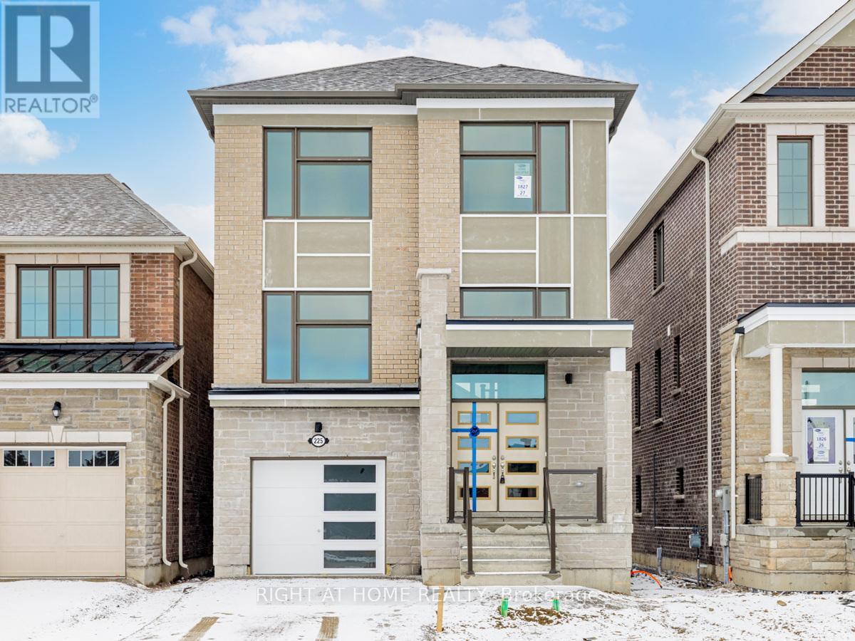 225 BEAVERBRAE DRIVE, Markham, Ontario