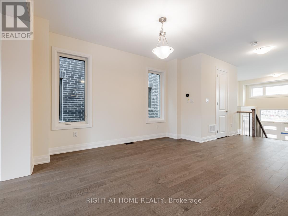 225 Beaverbrae Drive, Markham, Ontario  L6C 3K5 - Photo 4 - N12589882