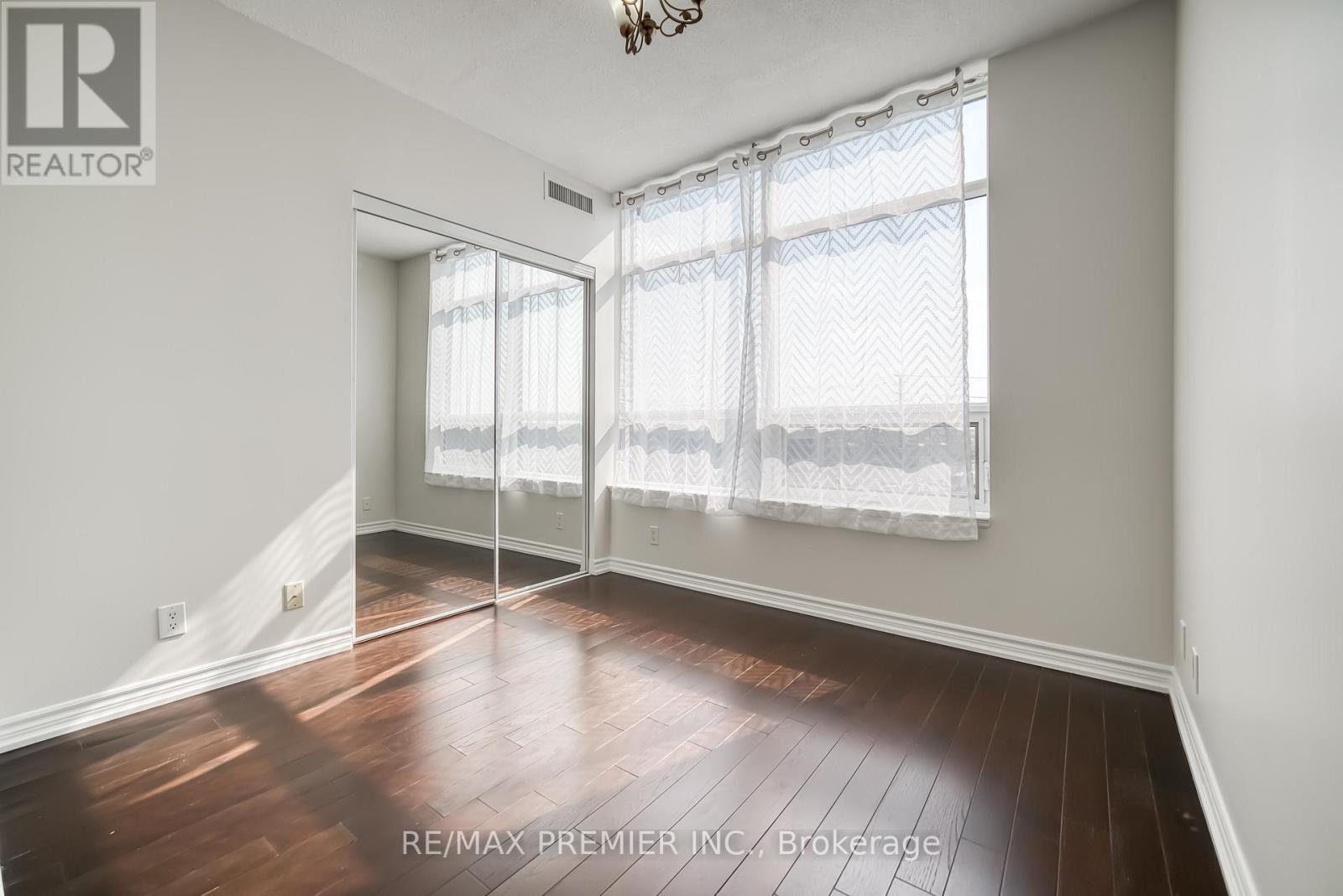 614 - 9225 Jane Street, Vaughan, Ontario  L6A 0J7 - Photo 21 - N12589892