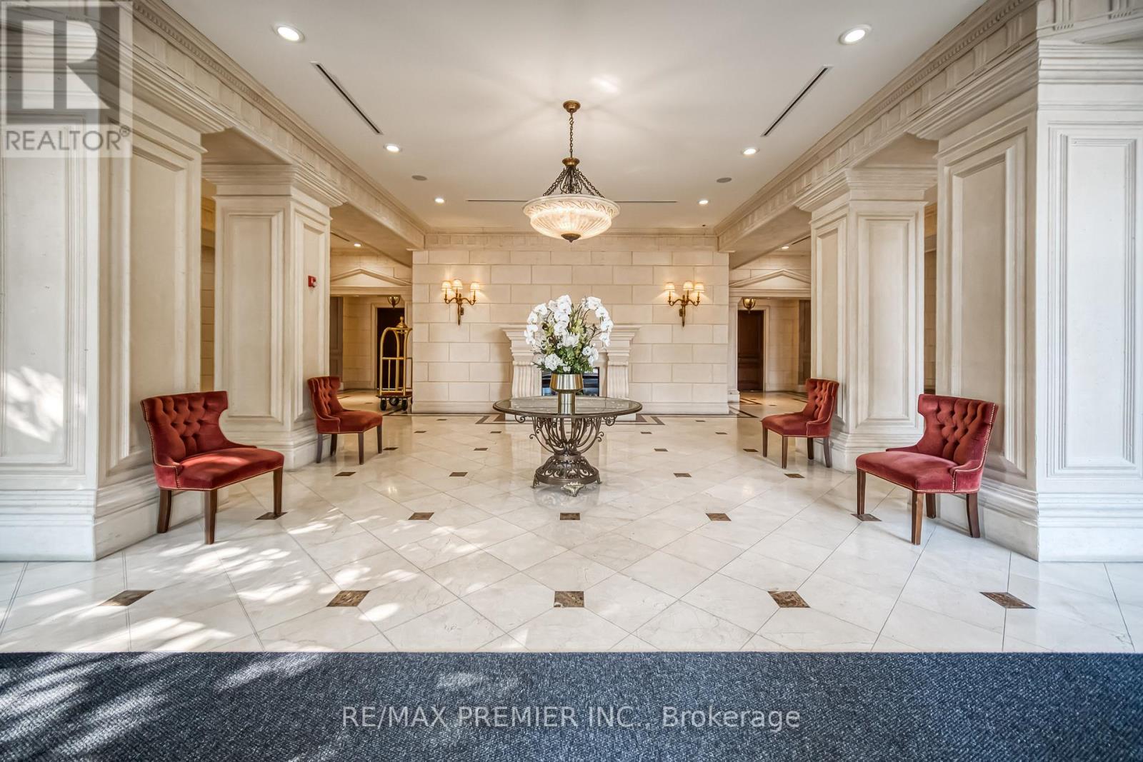 614 - 9225 Jane Street, Vaughan, Ontario  L6A 0J7 - Photo 4 - N12589892