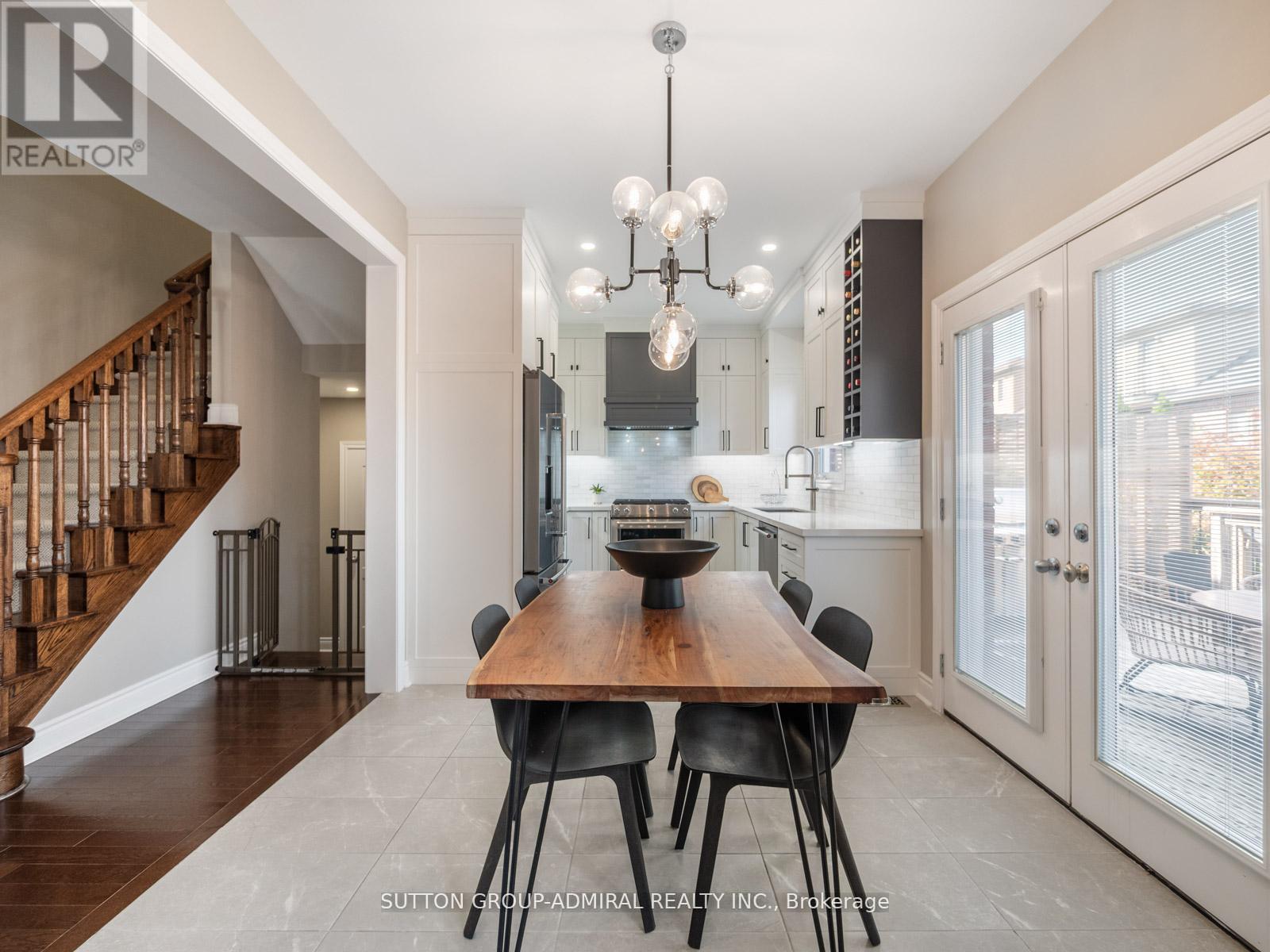 1057 Warby Trail, Newmarket, Ontario  L3X 3H6 - Photo 10 - N12589894