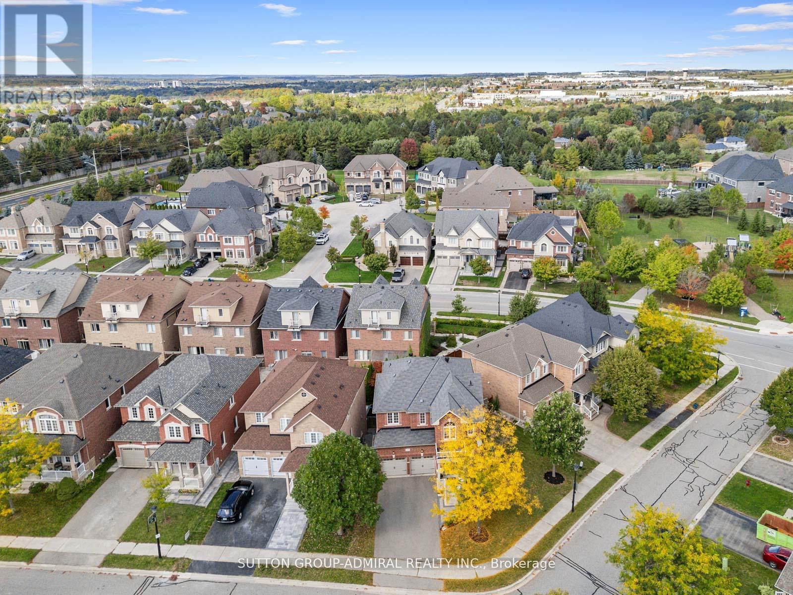 1057 Warby Trail, Newmarket, Ontario  L3X 3H6 - Photo 41 - N12589894