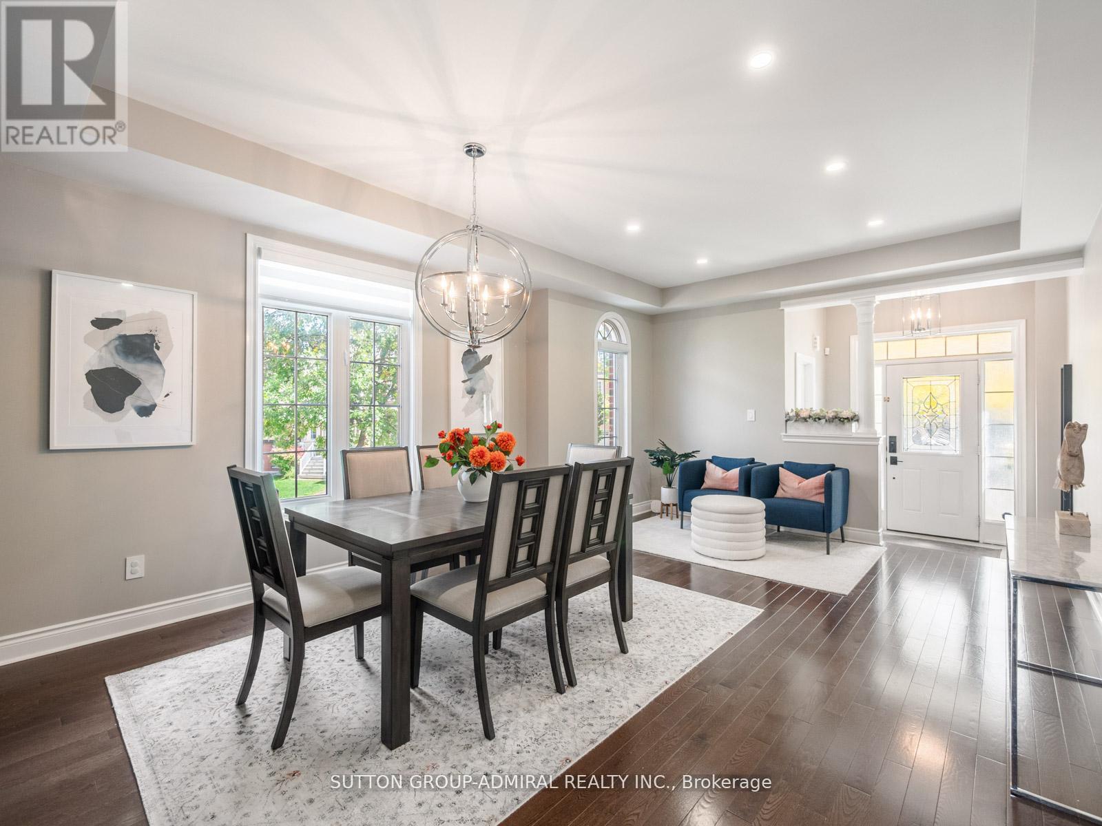 1057 Warby Trail, Newmarket, Ontario  L3X 3H6 - Photo 6 - N12589894