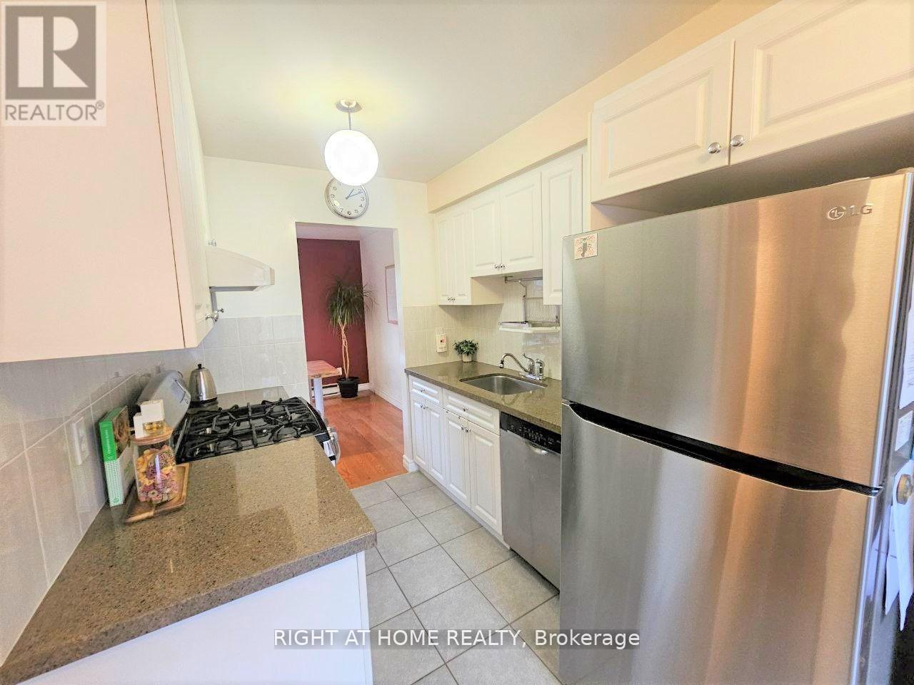 405 - 11 Reith Way, Markham, Ontario  L3T 5C6 - Photo 21 - N12590072