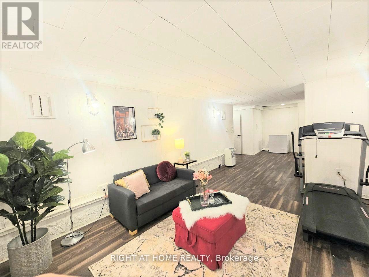 405 - 11 Reith Way, Markham, Ontario  L3T 5C6 - Photo 36 - N12590072