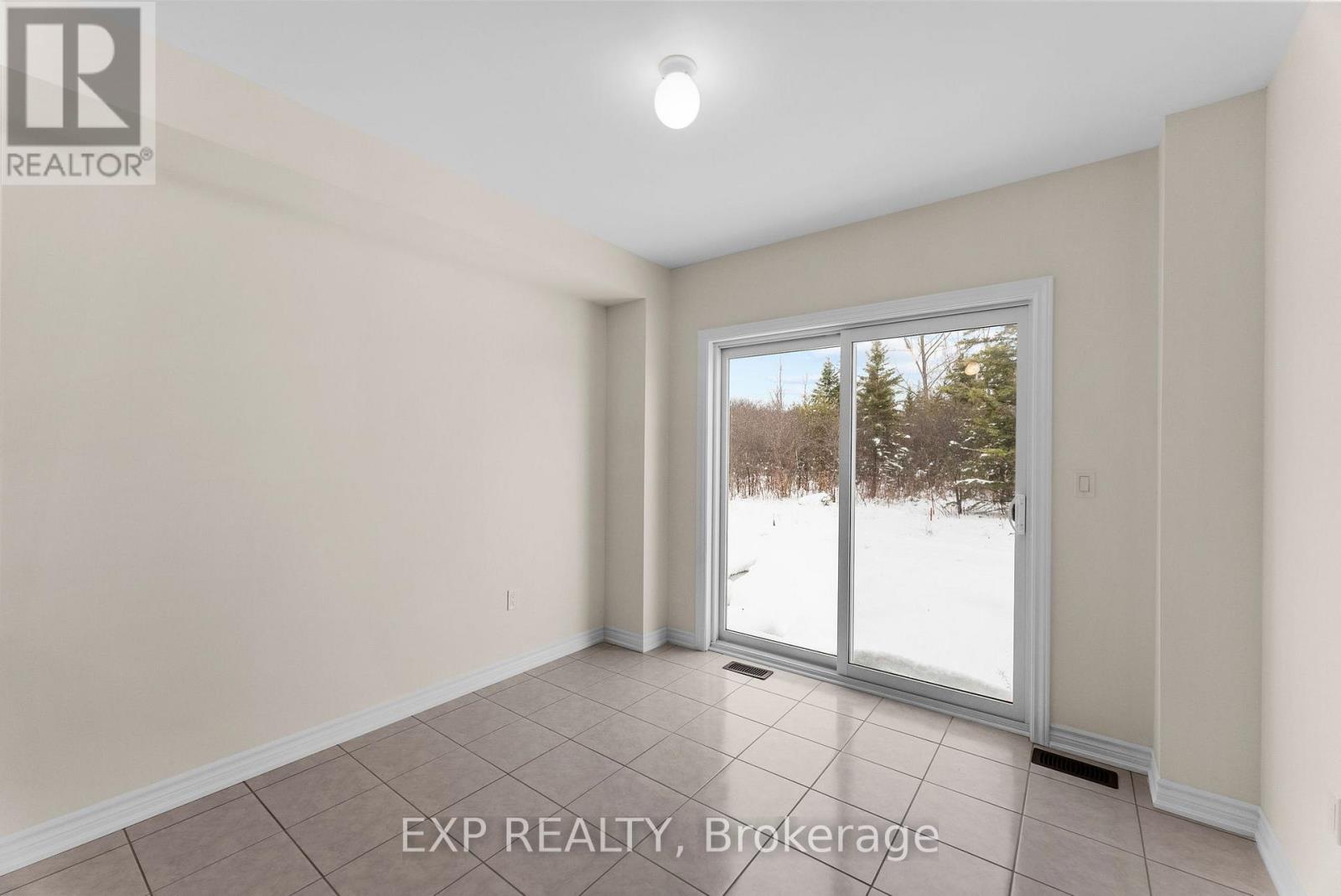 17 Jeanne Pynn Avenue, Georgina, Ontario  L0E 1L0 - Photo 12 - N12590074