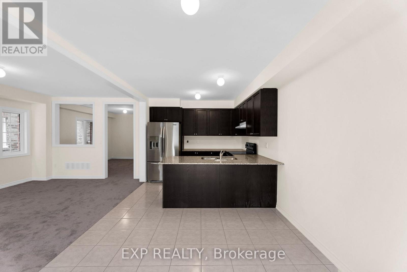 17 Jeanne Pynn Avenue, Georgina, Ontario  L0E 1L0 - Photo 13 - N12590074