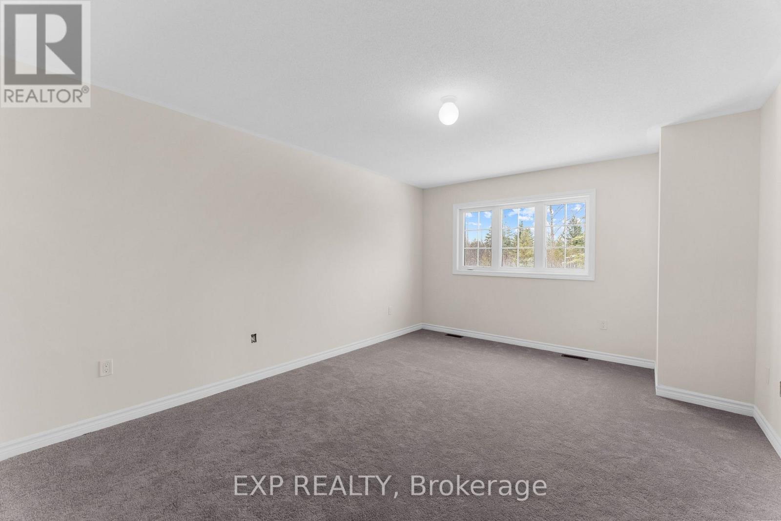 17 Jeanne Pynn Avenue, Georgina, Ontario  L0E 1L0 - Photo 18 - N12590074