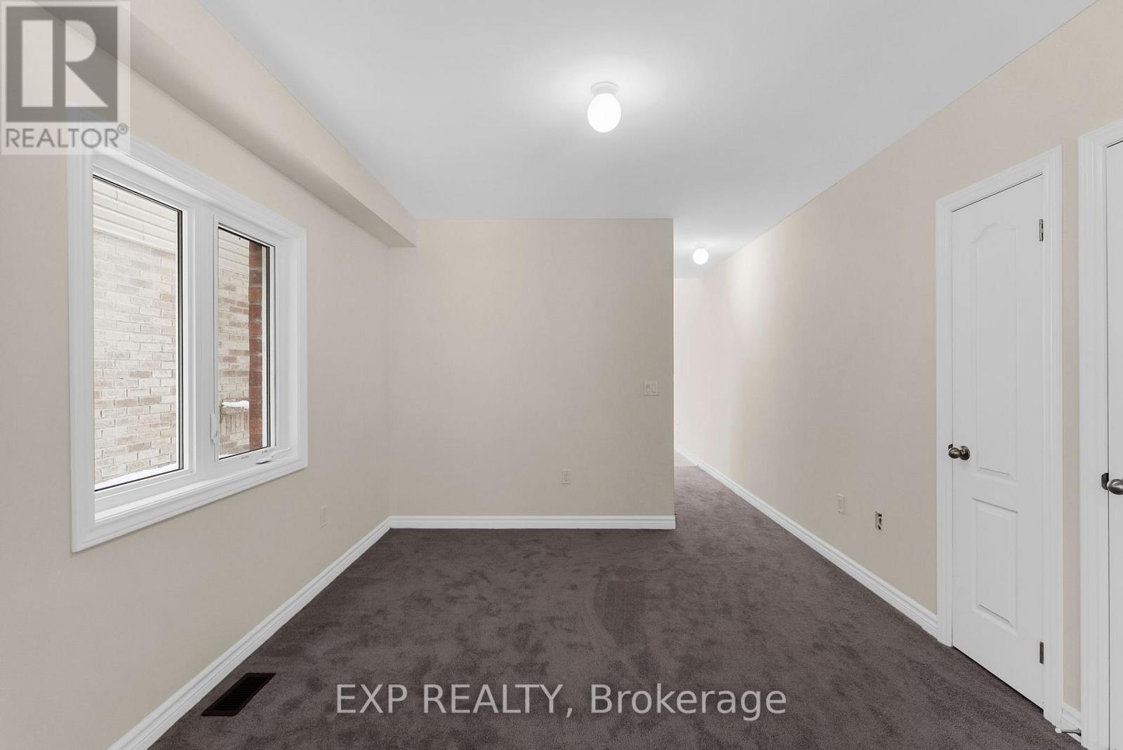 17 Jeanne Pynn Avenue, Georgina, Ontario  L0E 1L0 - Photo 6 - N12590074