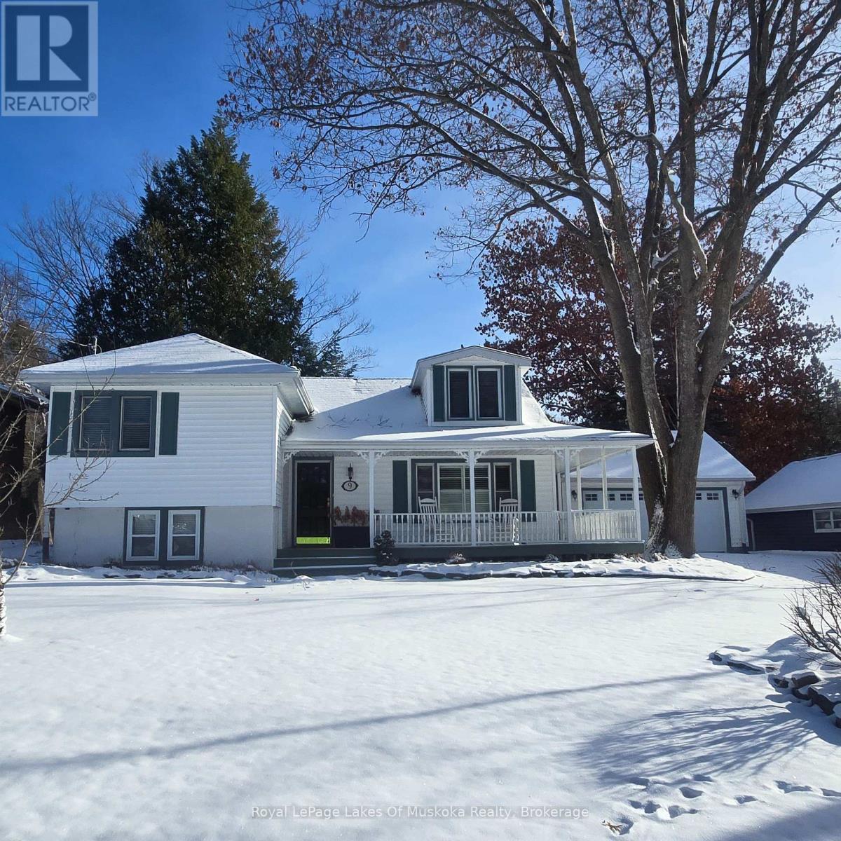 9 Mountview Avenue, Huntsville, Ontario P1H 1G8 - Photo 46 - X12587442