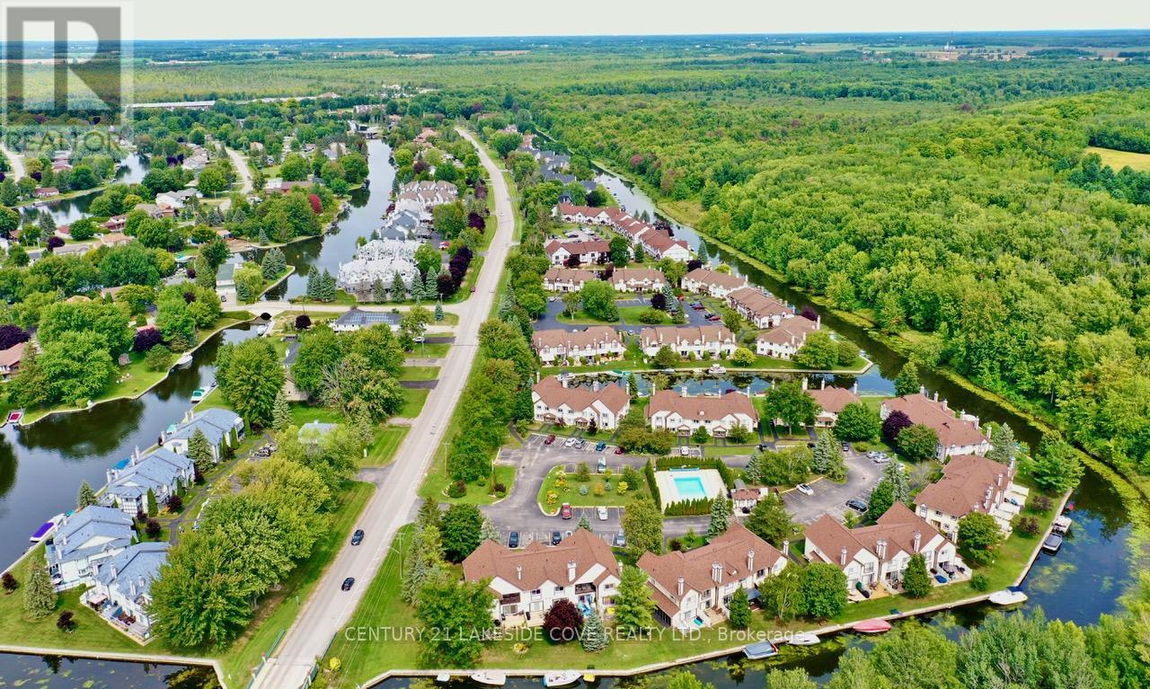 UNIT #37 - 11 LAGUNA PARKWAY, Ramara, Ontario