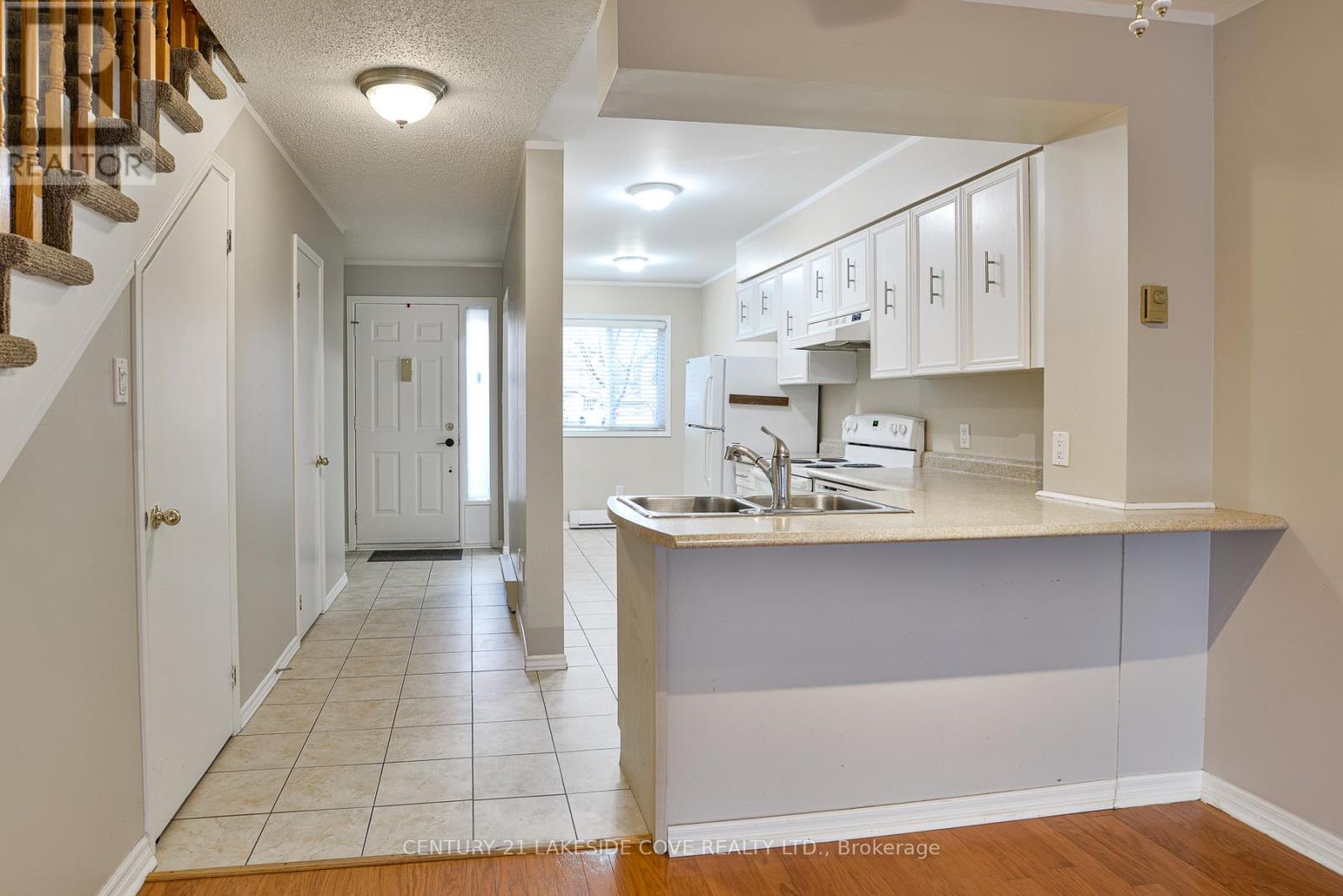 Unit #37 - 11 Laguna Parkway, Ramara, Ontario  L0K 1B0 - Photo 10 - S12589896