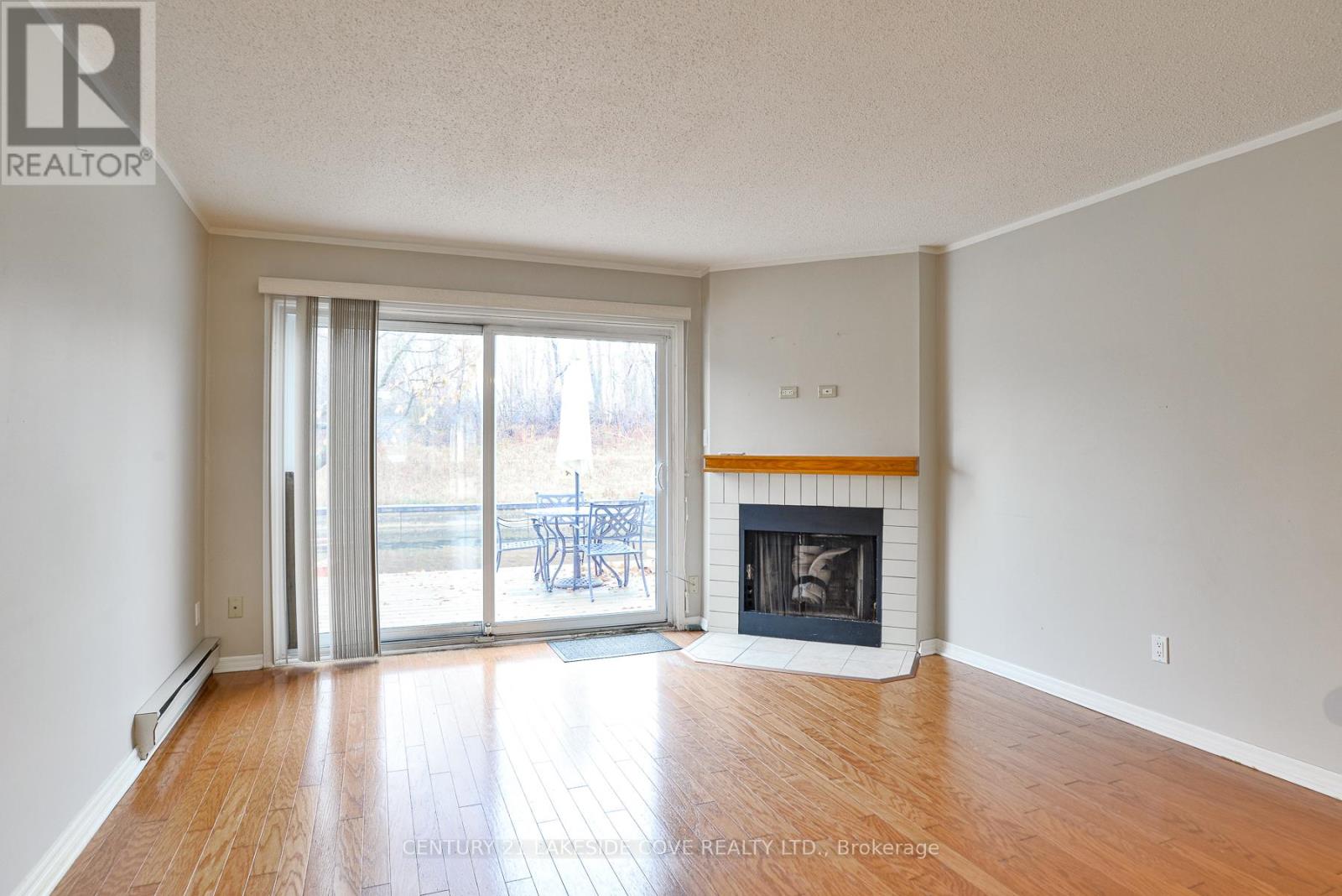 Unit #37 - 11 Laguna Parkway, Ramara, Ontario  L0K 1B0 - Photo 8 - S12589896