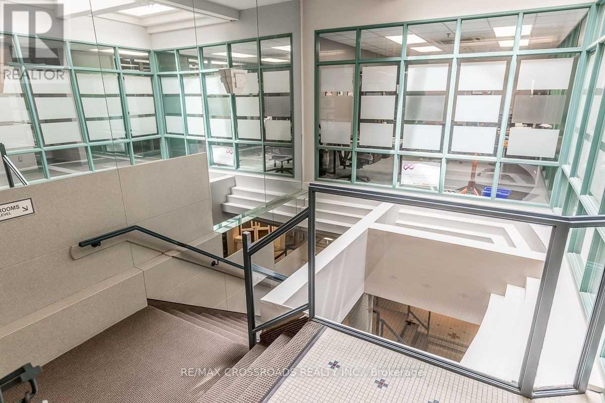 50 Dunlop Street E, Barrie, Ontario  L4M 6J9 - Photo 15 - S12589950