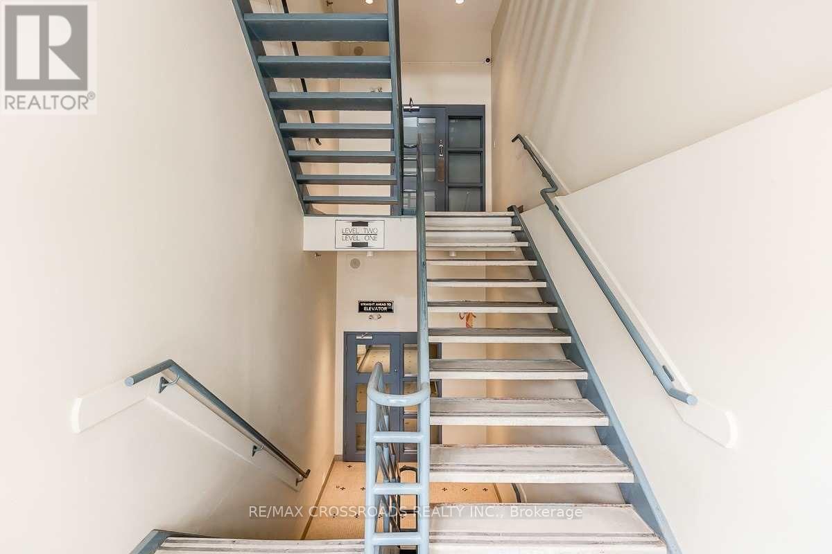 50 Dunlop Street E, Barrie, Ontario  L4M 6J9 - Photo 17 - S12589950