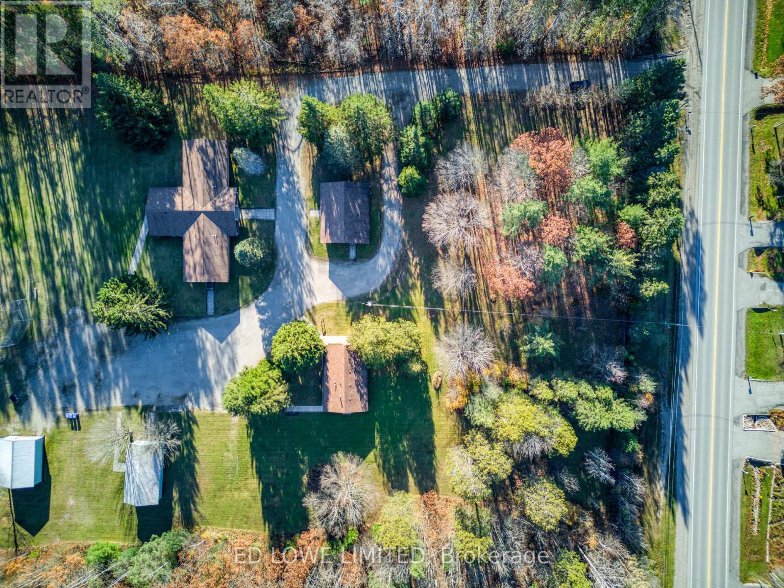 3761 Horseshoe Valley Road W, Springwater, Ontario  L9X 1E8 - Photo 7 - S12590096