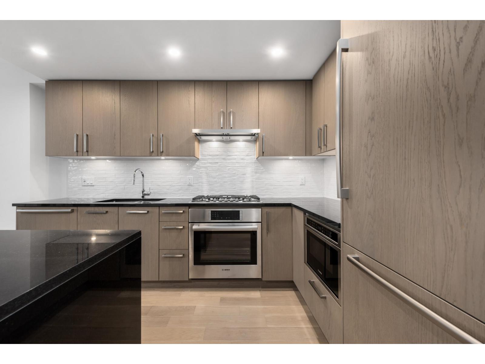 403 1588 Johnston Road, White Rock, British Columbia  V4B 0C5 - Photo 4 - R3071075