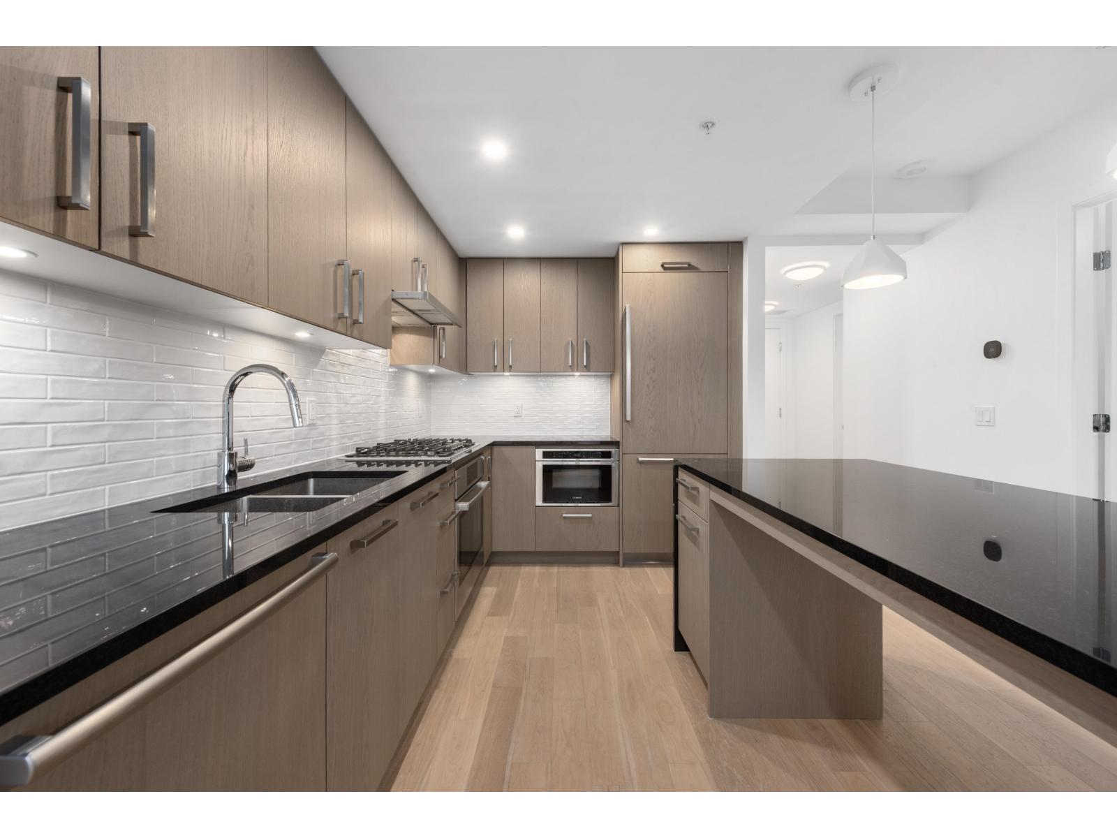 403 1588 Johnston Road, White Rock, British Columbia  V4B 0C5 - Photo 5 - R3071075