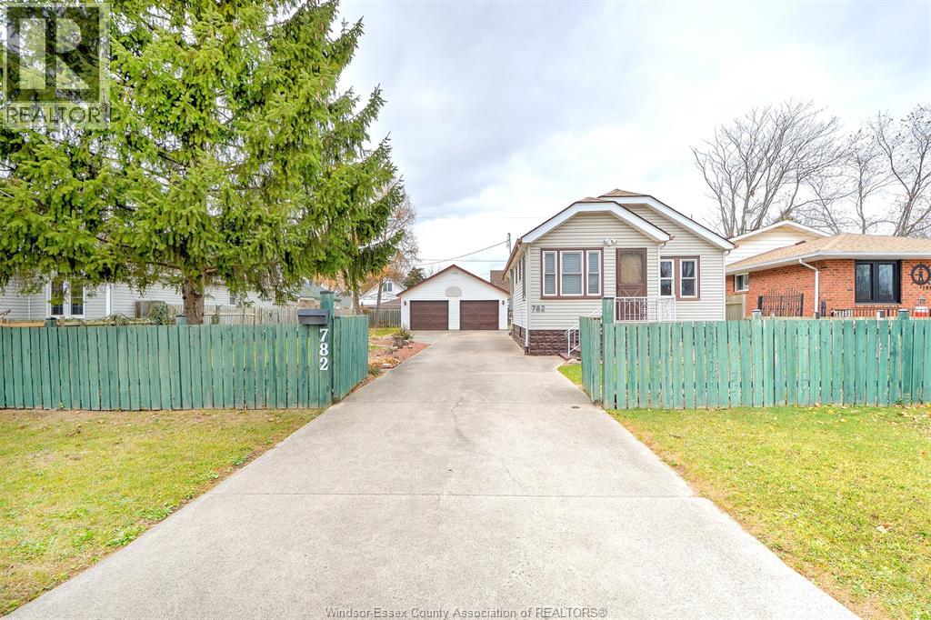 MLS# 25030825: 782 CHARLOTTE, Windsor, Canada