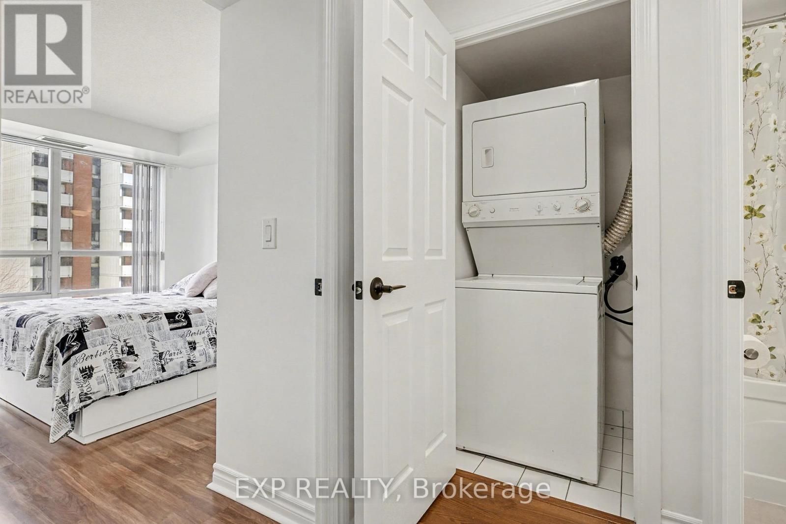 609 - 5 Michael Power Place, Toronto, Ontario  M9A 0A3 - Photo 12 - W12589840