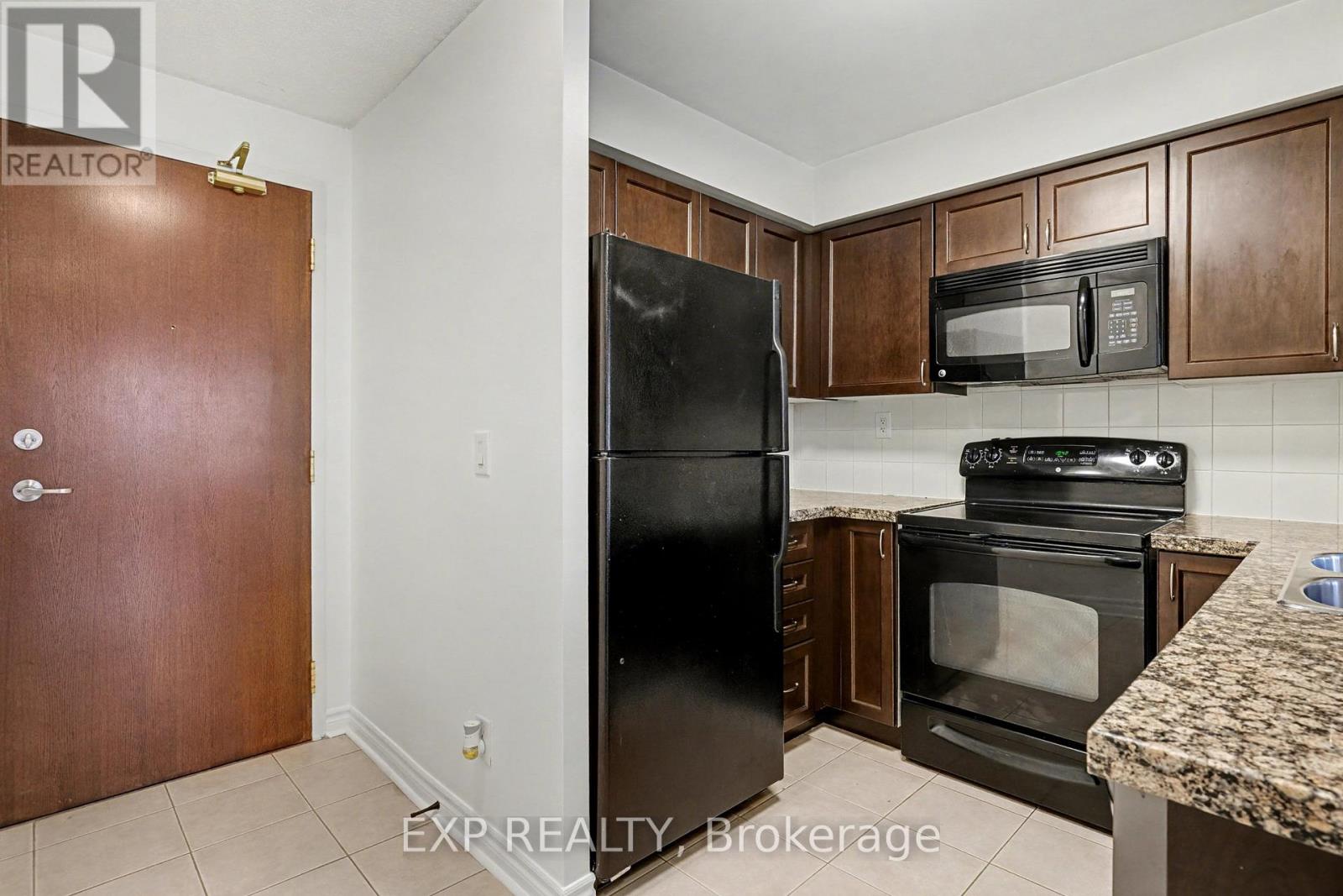 609 - 5 Michael Power Place, Toronto, Ontario  M9A 0A3 - Photo 8 - W12589840