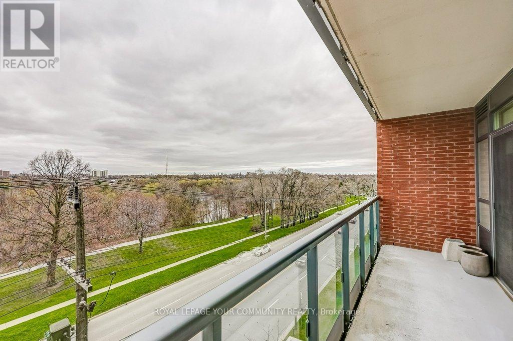 413 - 25 Fontenay Court, Toronto, Ontario  M9A 0C4 - Photo 29 - W12589846