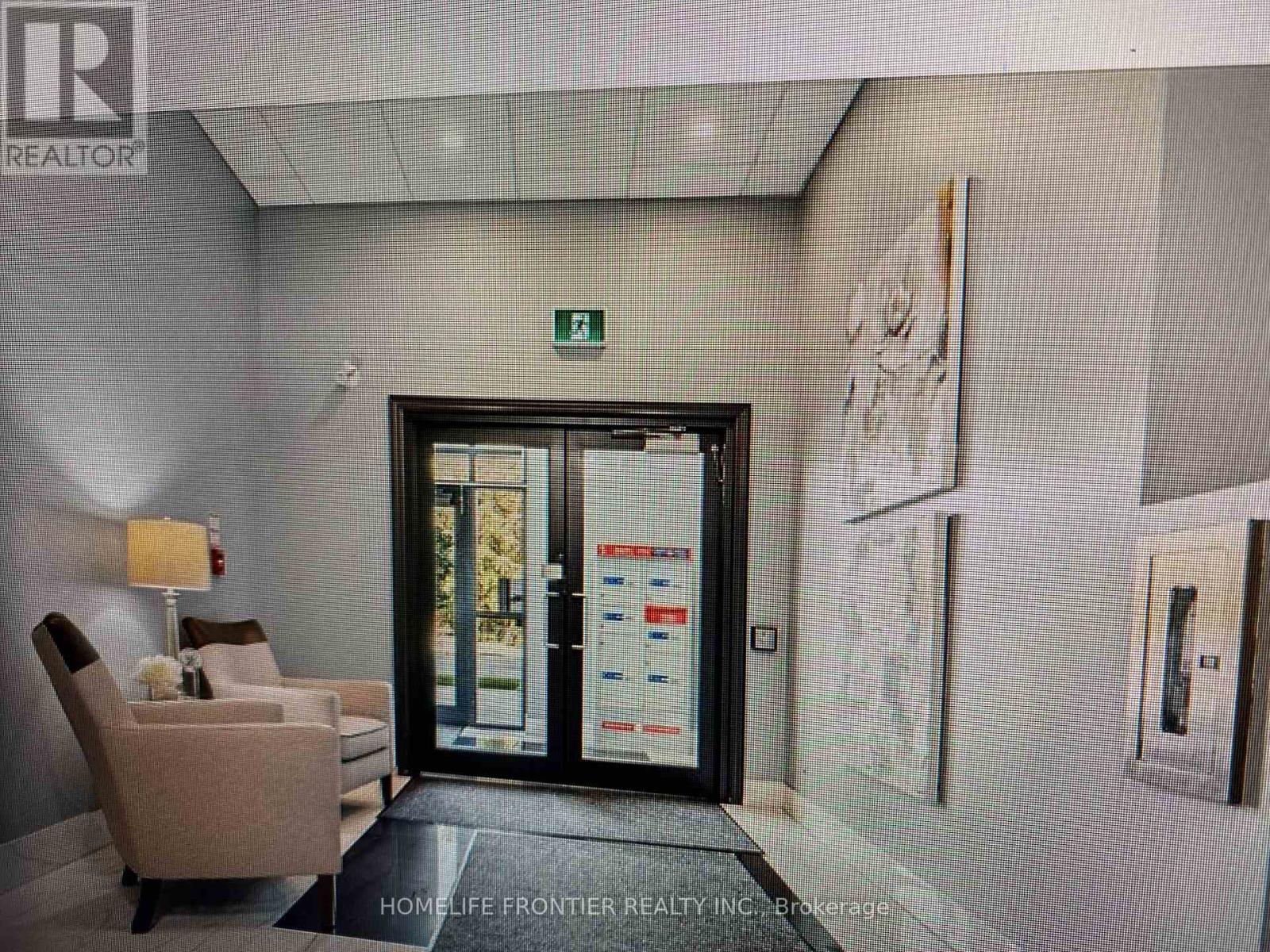 304 - 34 PLAINS ROAD E, Burlington, Ontario