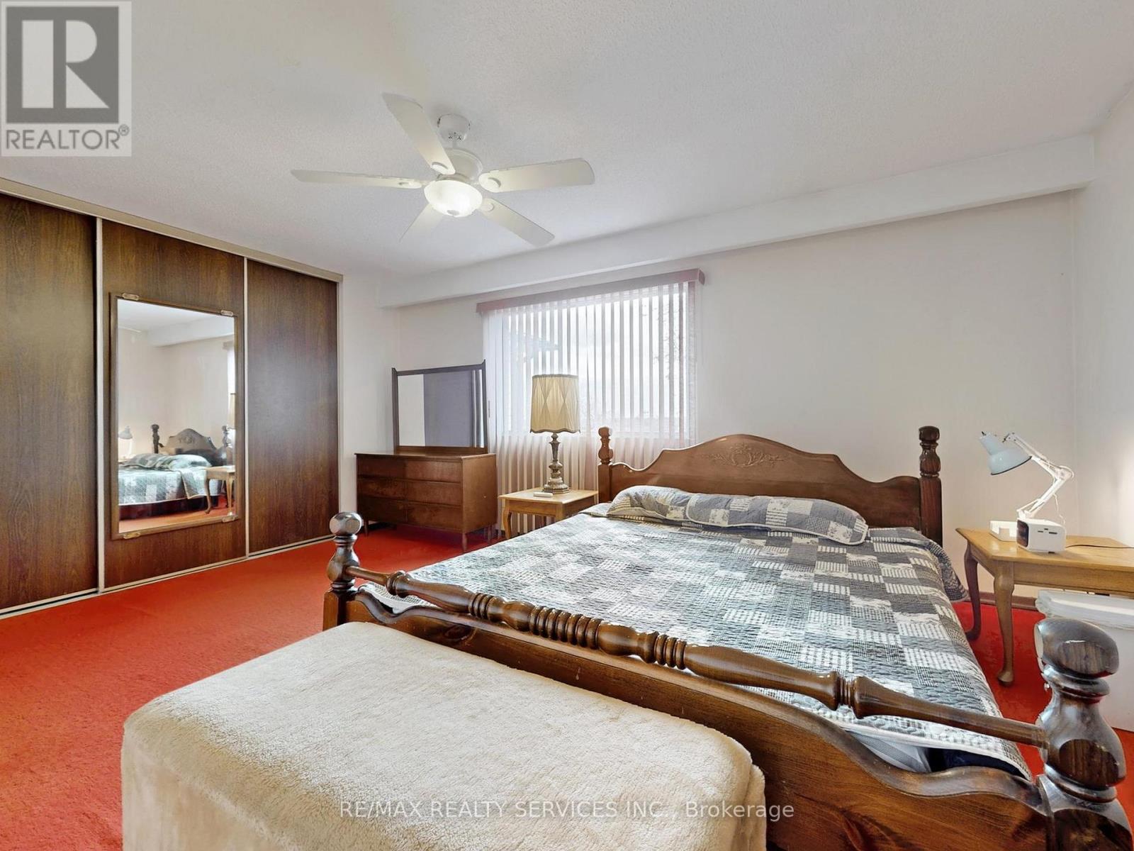 215 Kingswood Drive, Brampton, Ontario  L6V 3B2 - Photo 21 - W12589870