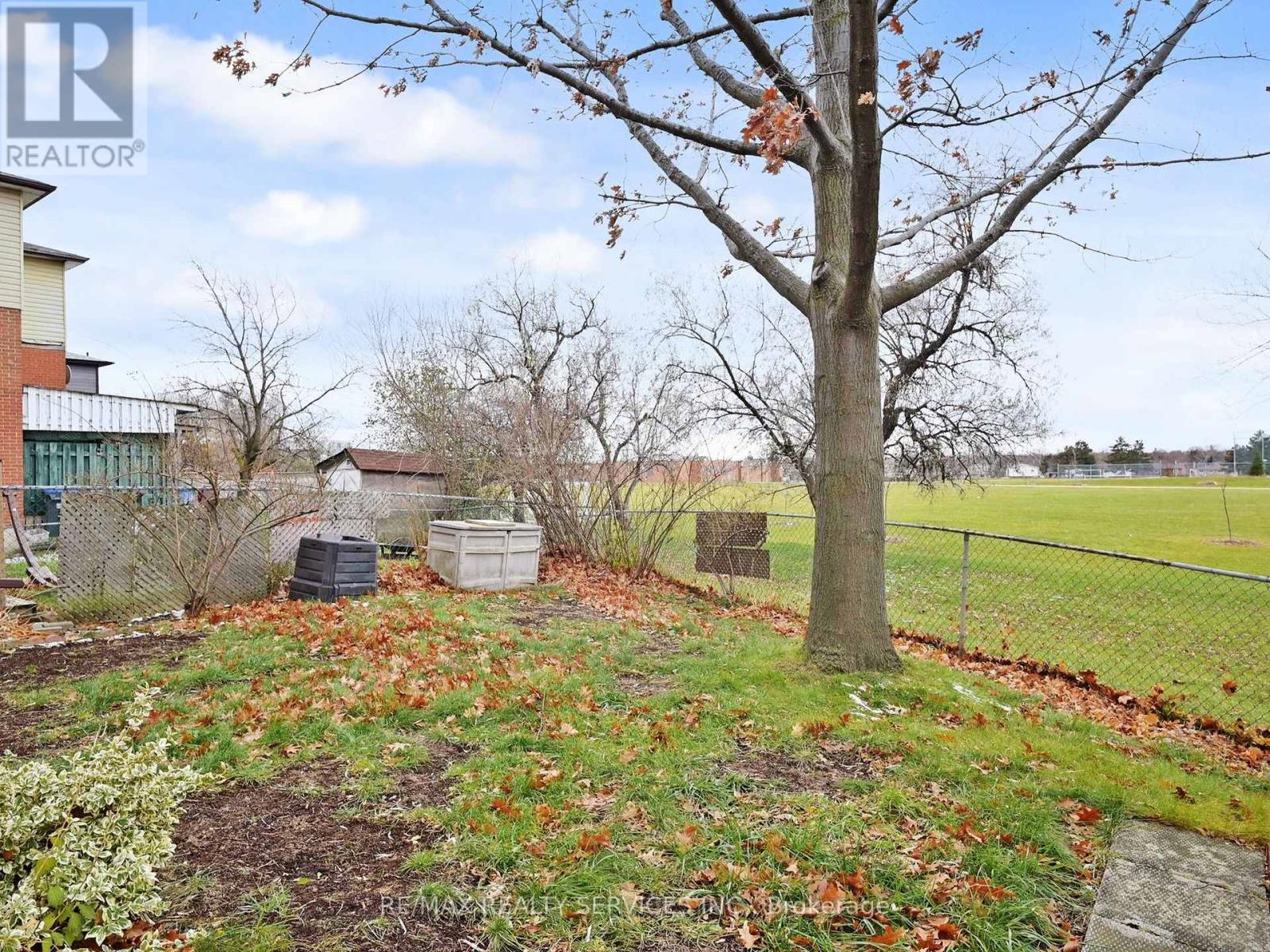 215 Kingswood Drive, Brampton, Ontario  L6V 3B2 - Photo 33 - W12589870